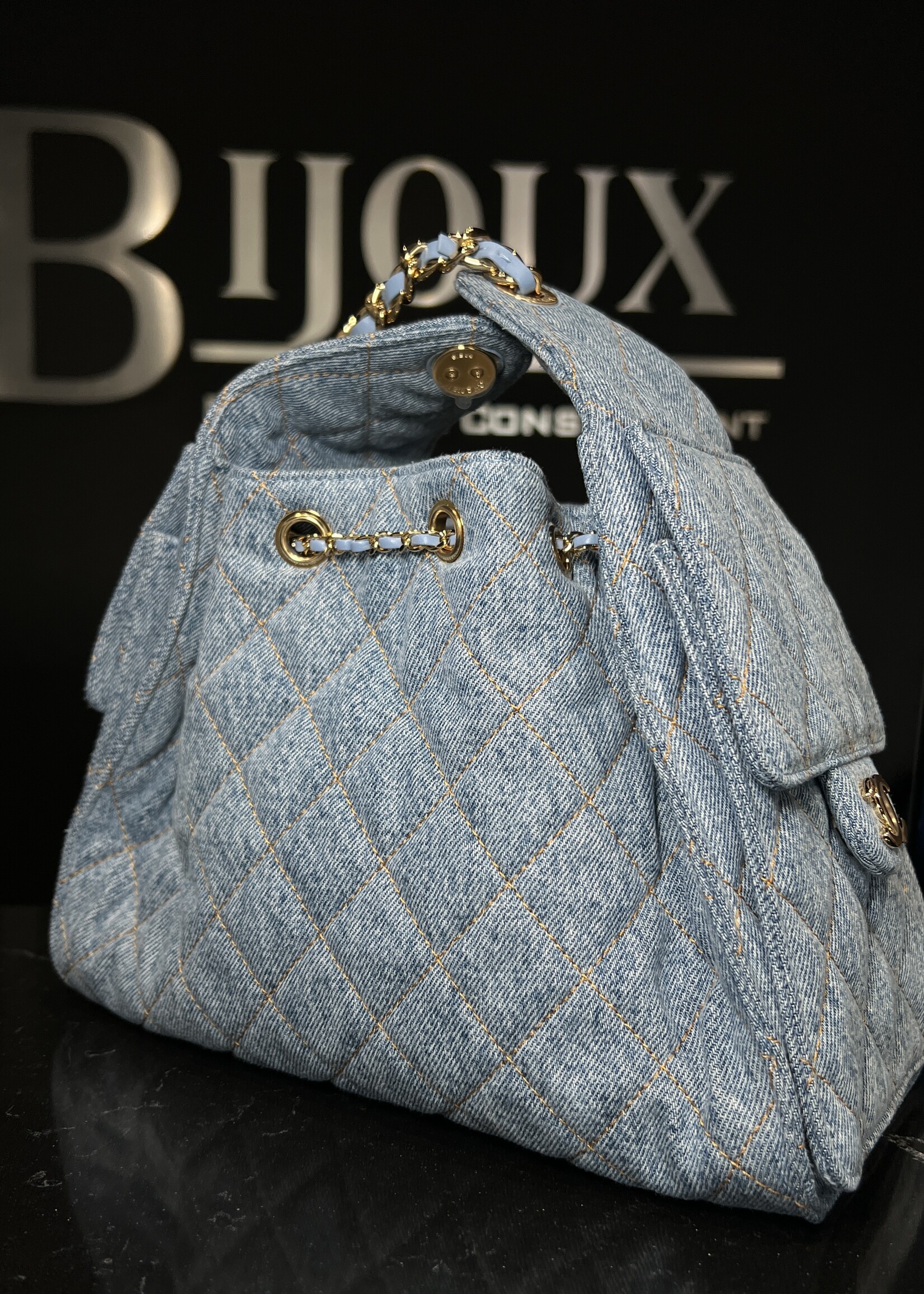 Chanel Chanel 25 Denim Small GHW