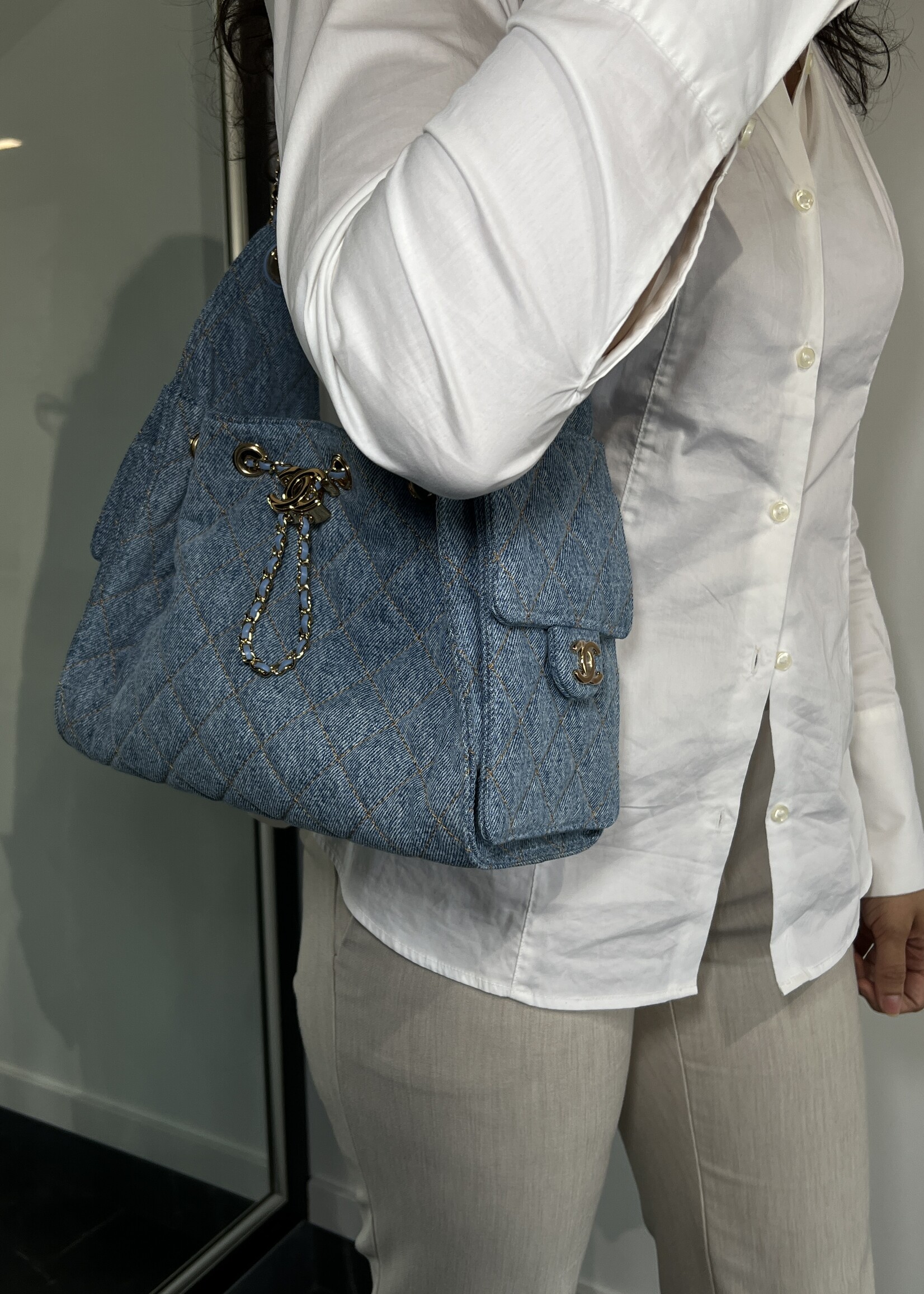 Chanel Chanel 25 Denim Small GHW
