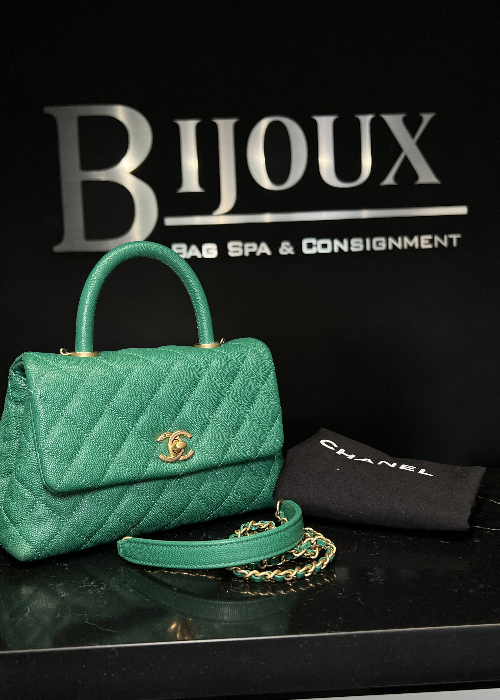 Chanel Chanel Small Coco Handle Caviar Green