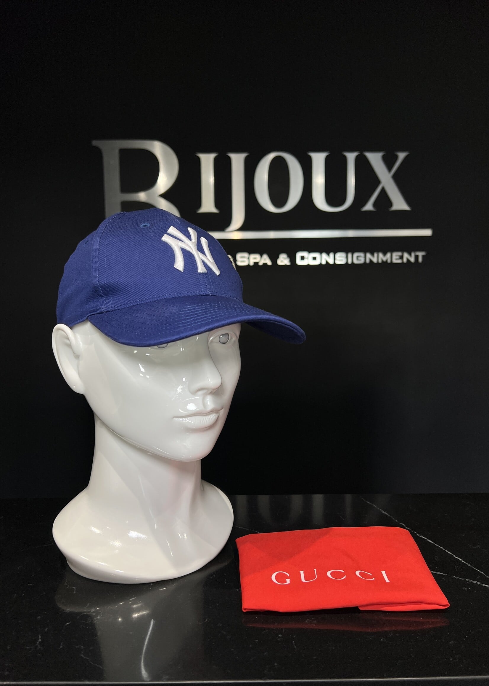 Gucci Gucci x New York Yankees Butterfly Baseball Cap