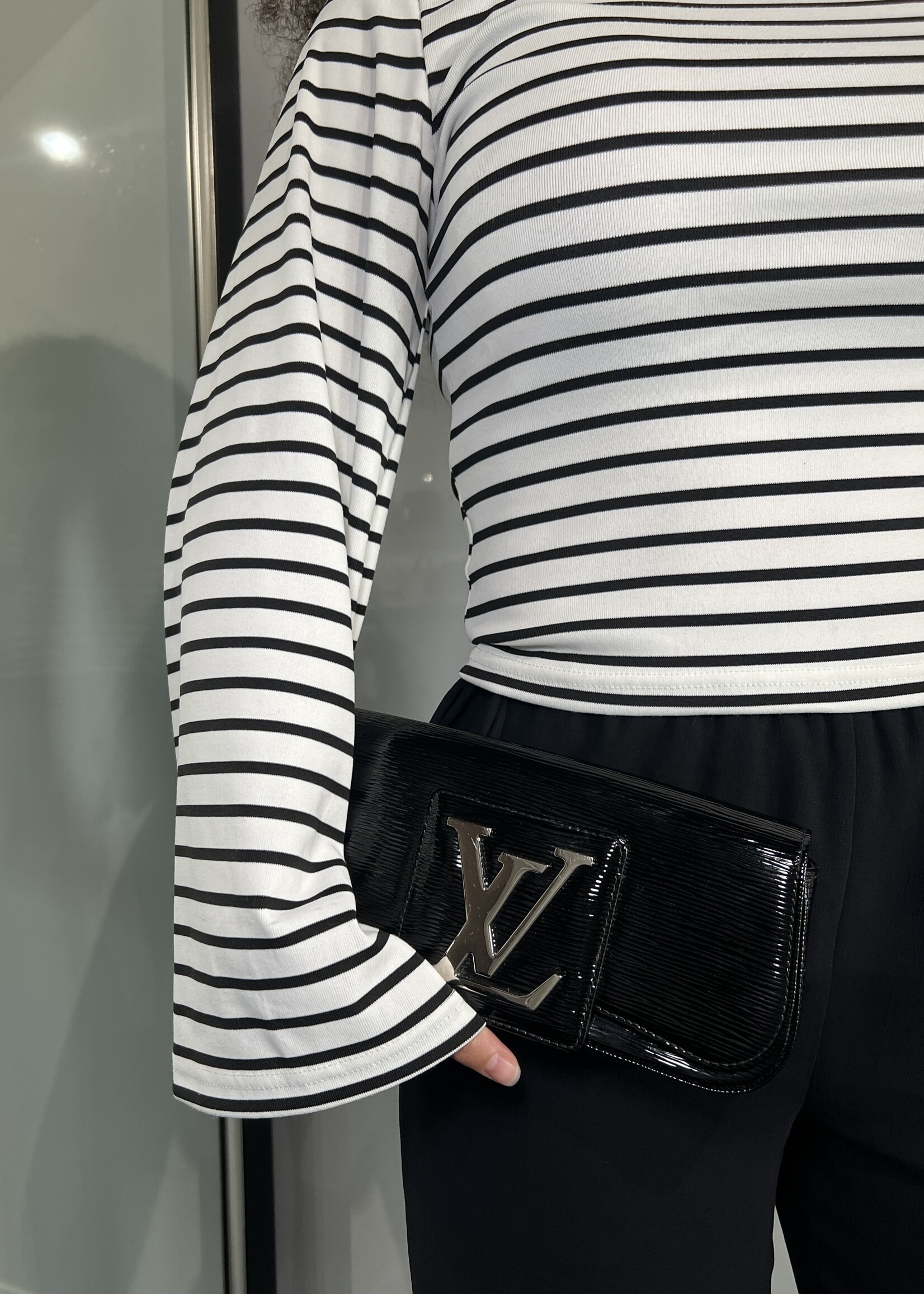 Louis Vuitton Louis Vuitton Black Epi Electric Sobe Clutch