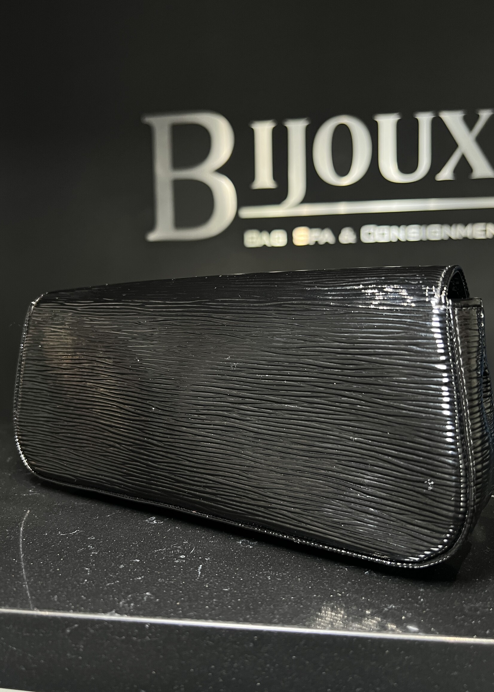 Louis Vuitton Louis Vuitton Black Epi Electric Sobe Clutch