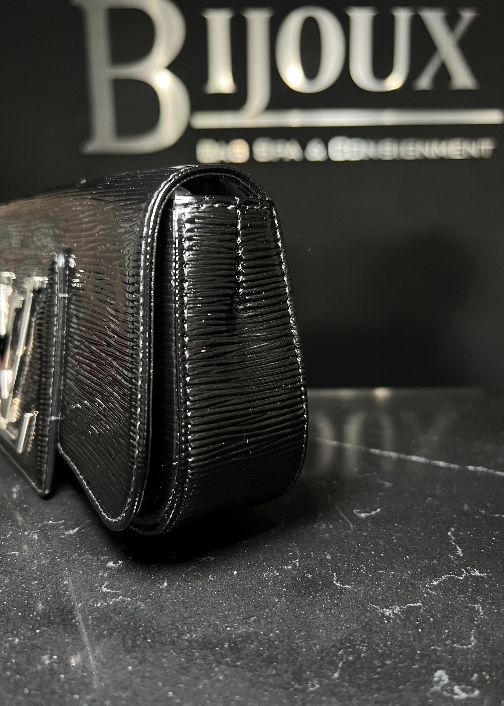 Louis Vuitton Louis Vuitton Black Epi Electric Sobe Clutch