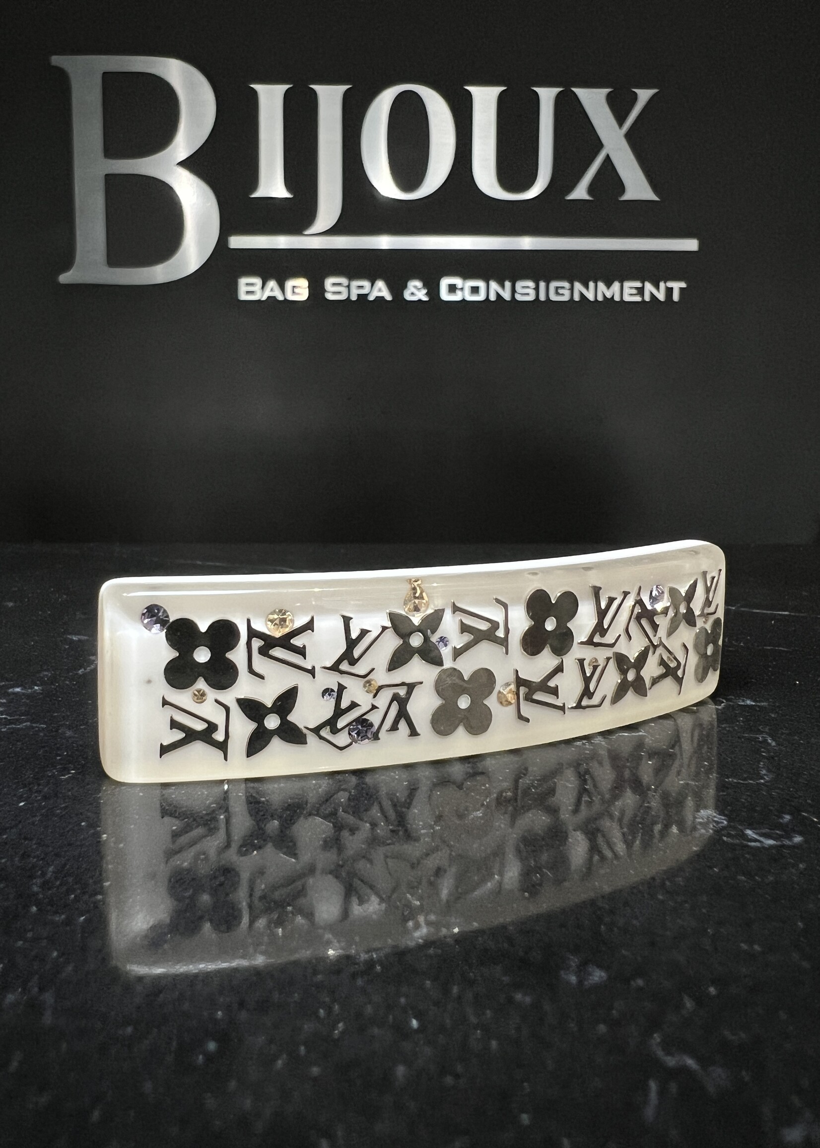 Louis Vuitton Louis Vuitton Monogram Inclusion Barrette