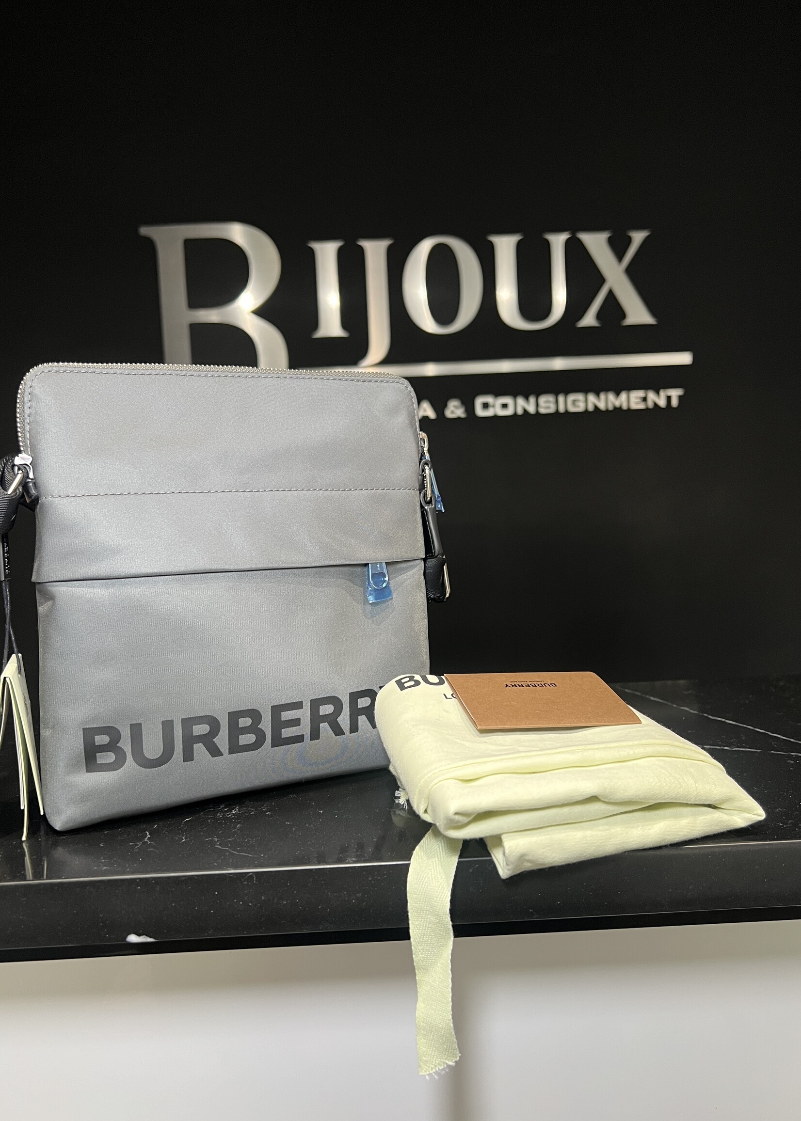 Burberry Burberry Nylon Mens Messenger