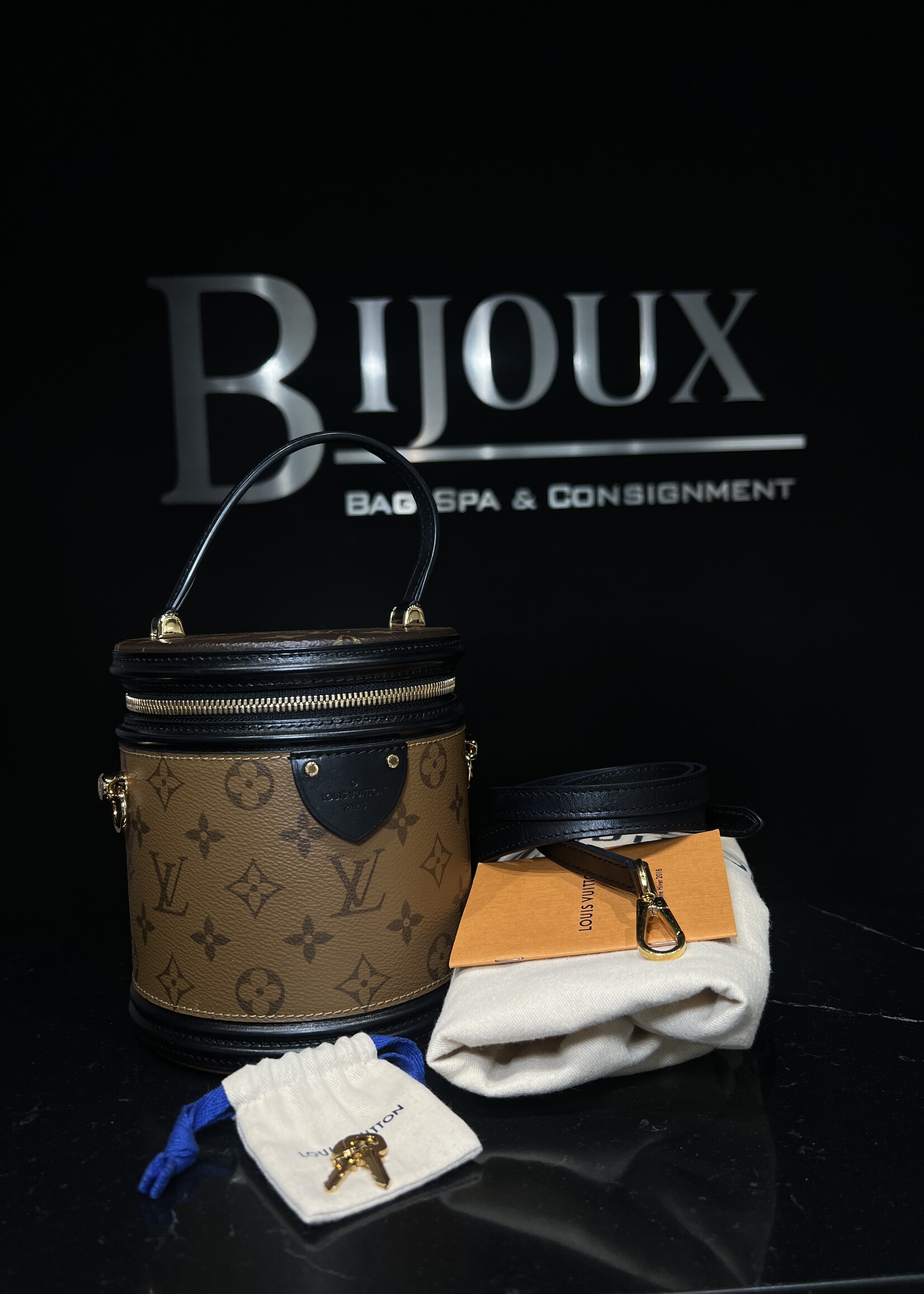 Louis Vuitton Louis Vuitton Reverse Monogram Canvas Cannes