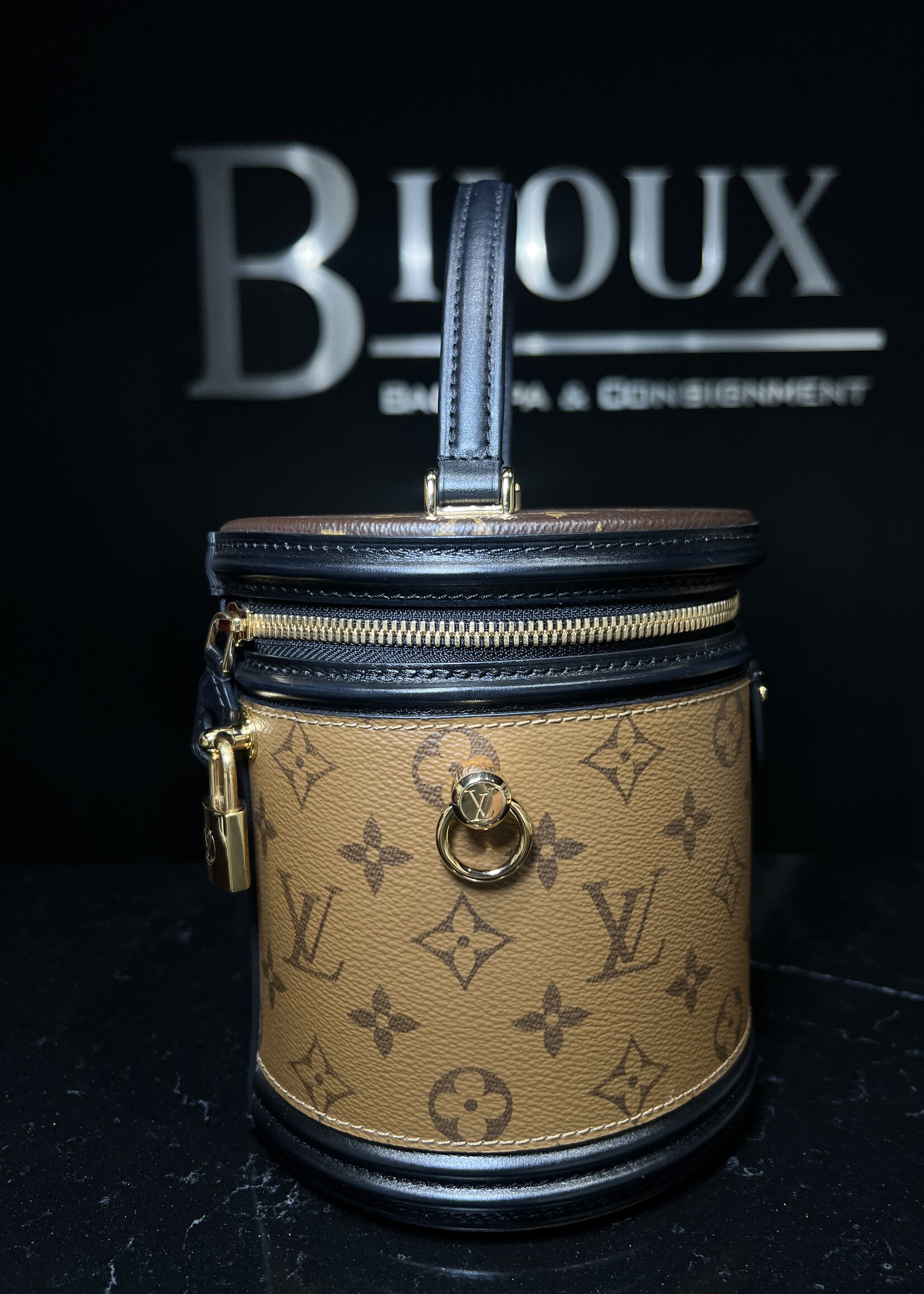 Louis Vuitton Louis Vuitton Reverse Monogram Canvas Cannes
