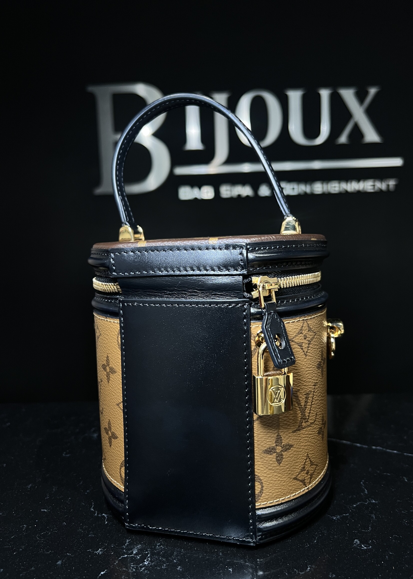 Louis Vuitton Louis Vuitton Reverse Monogram Canvas Cannes