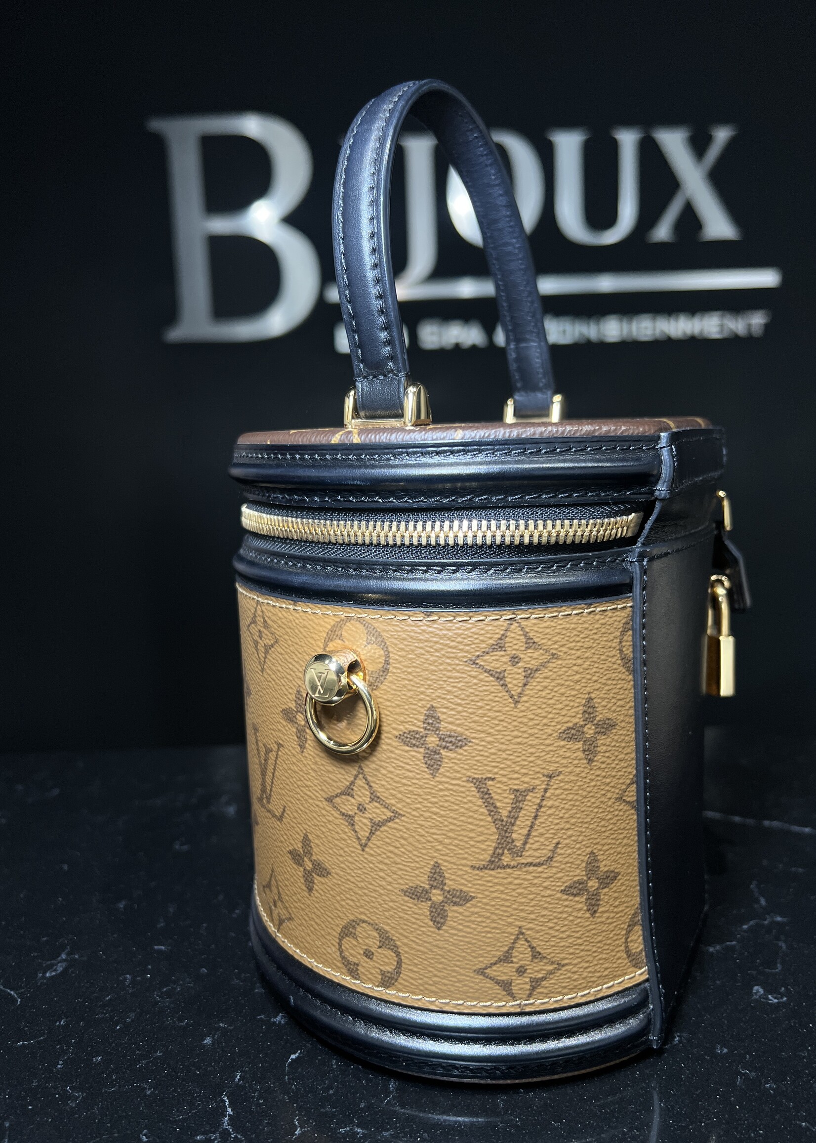 Louis Vuitton Louis Vuitton Reverse Monogram Canvas Cannes