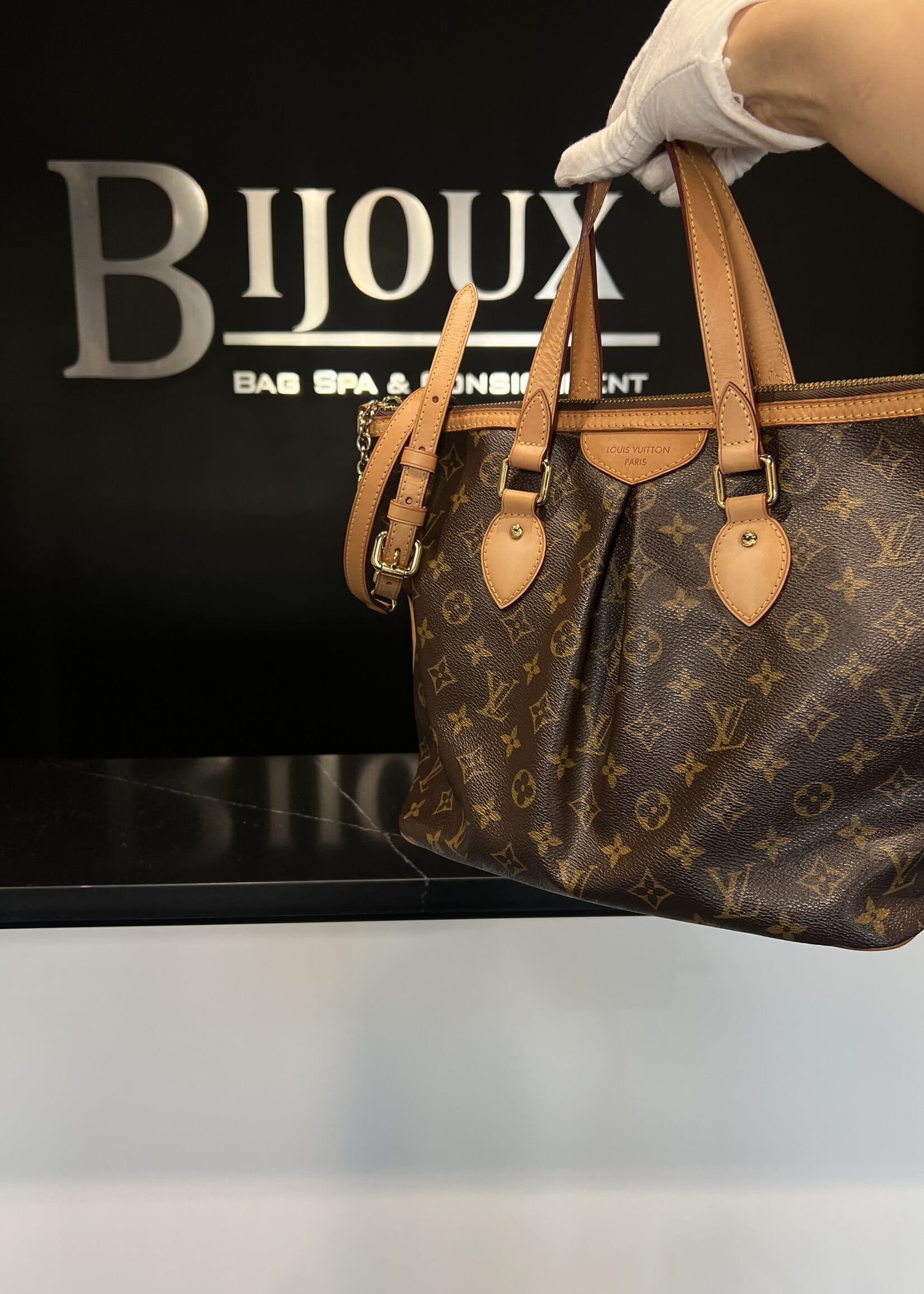 Louis Vuitton Louis Vuitton Monogram Palermo PM