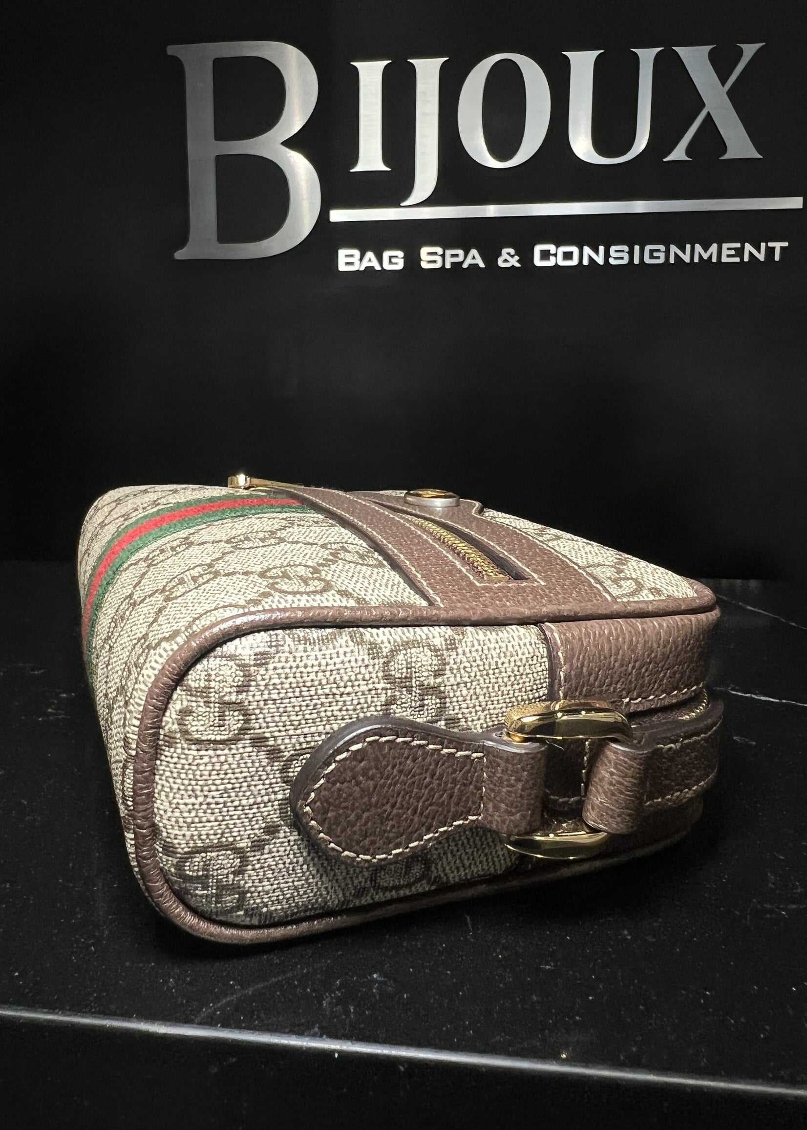 Gucci Gucci Mini Ophidia GG Supreme Coated Canvas Crossbody