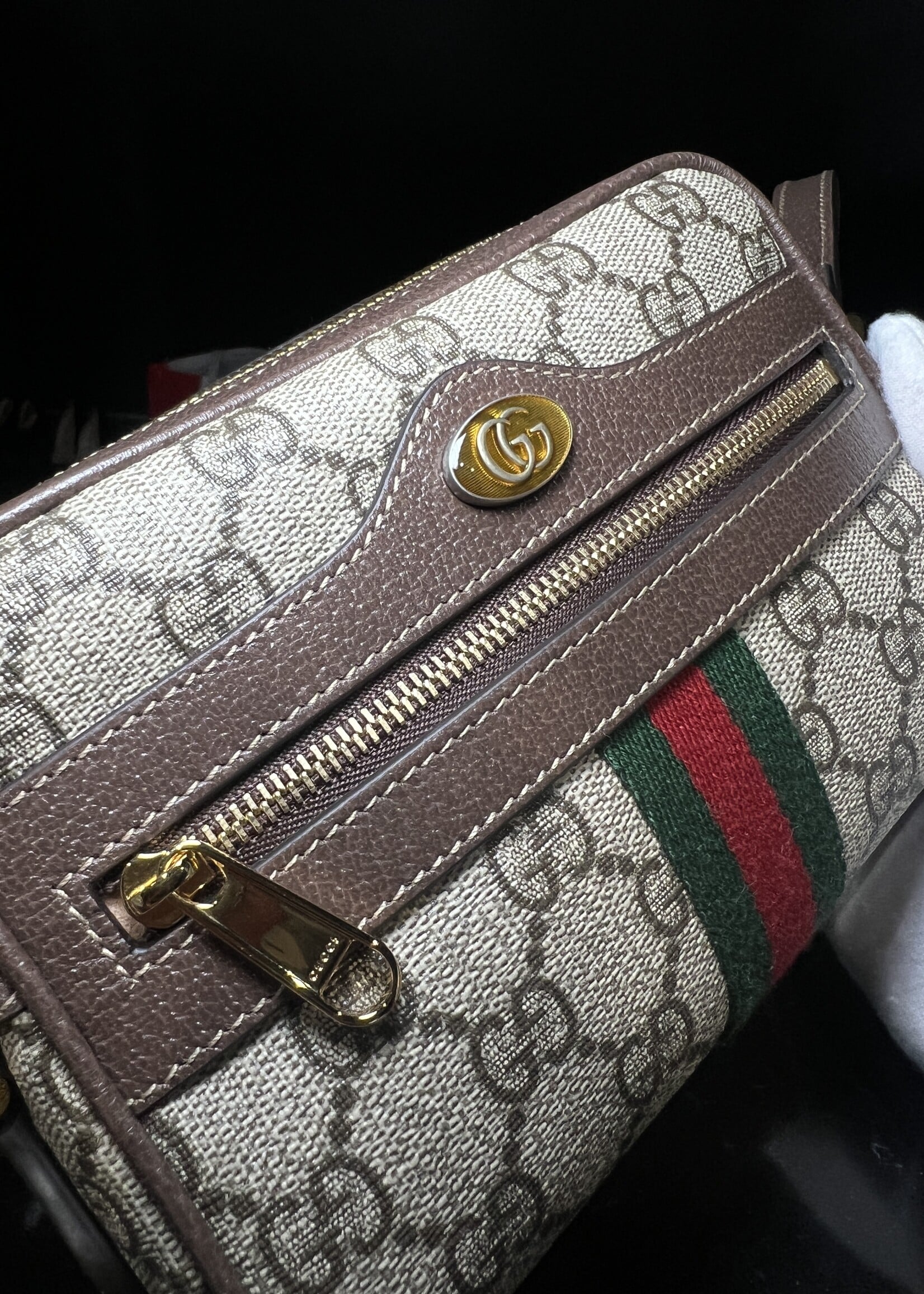 Gucci Gucci Mini Ophidia GG Supreme Coated Canvas Crossbody