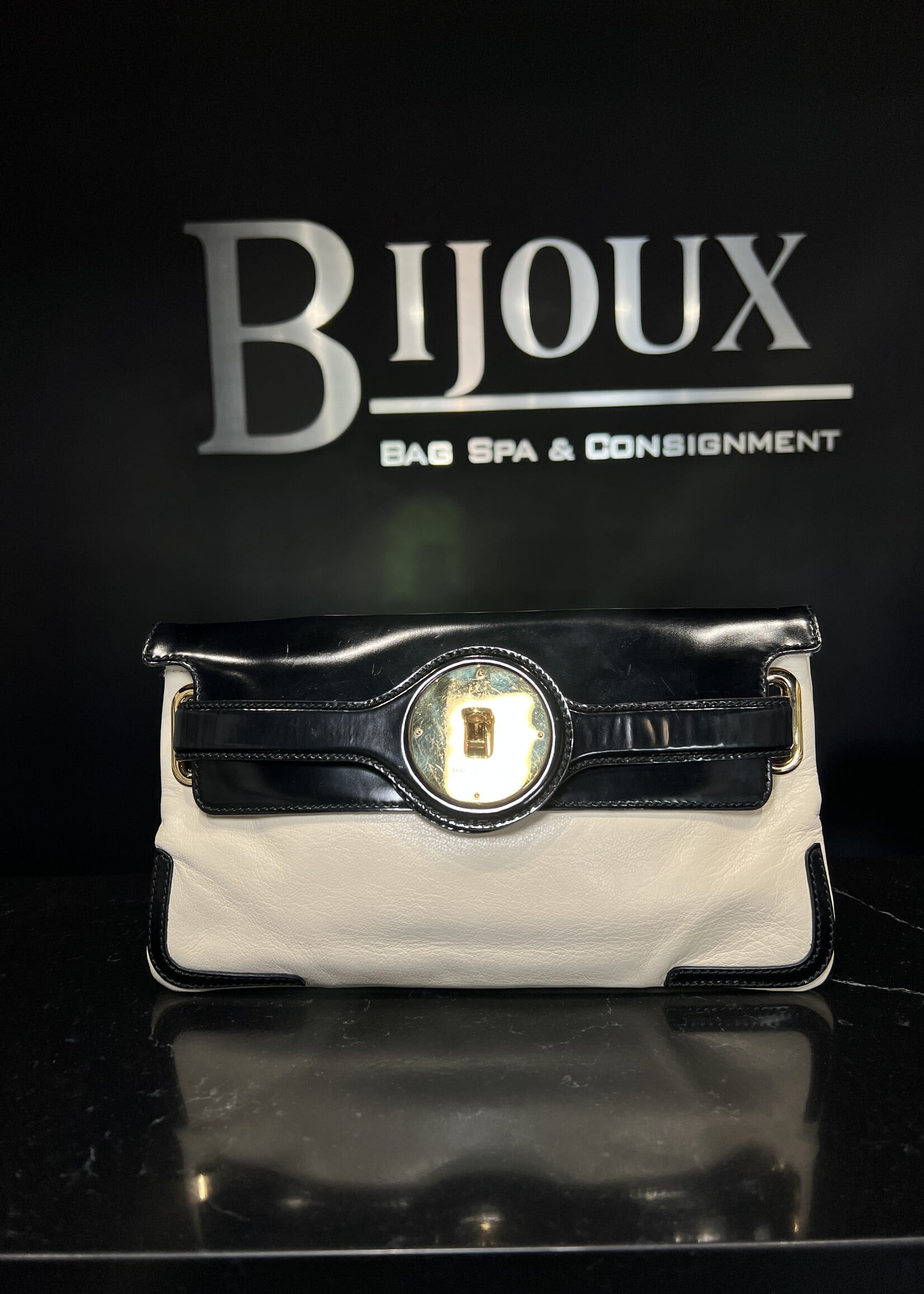 Balenciaga Balenciaga Lune Patent Clutch
