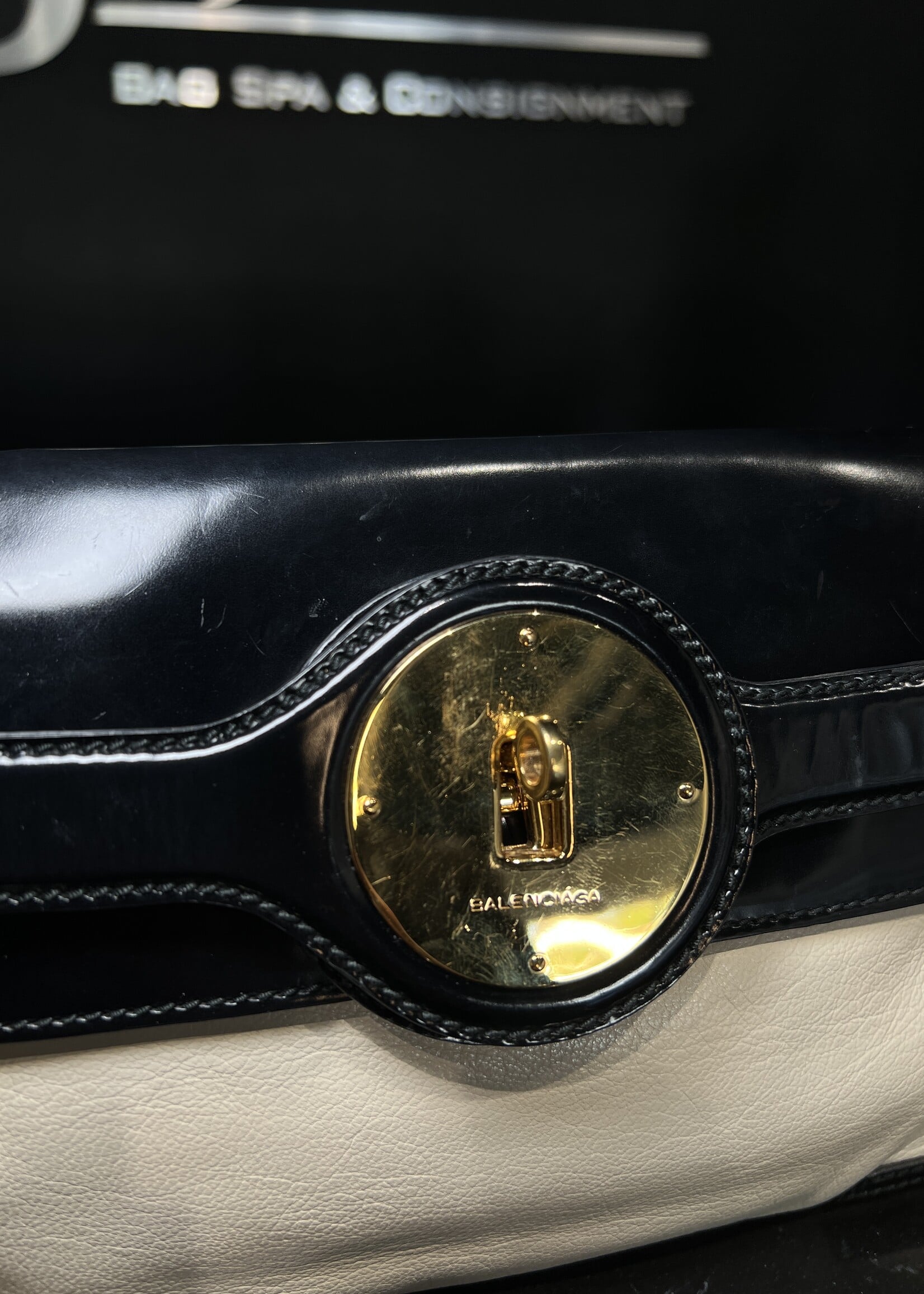 Balenciaga Balenciaga Lune Patent Clutch