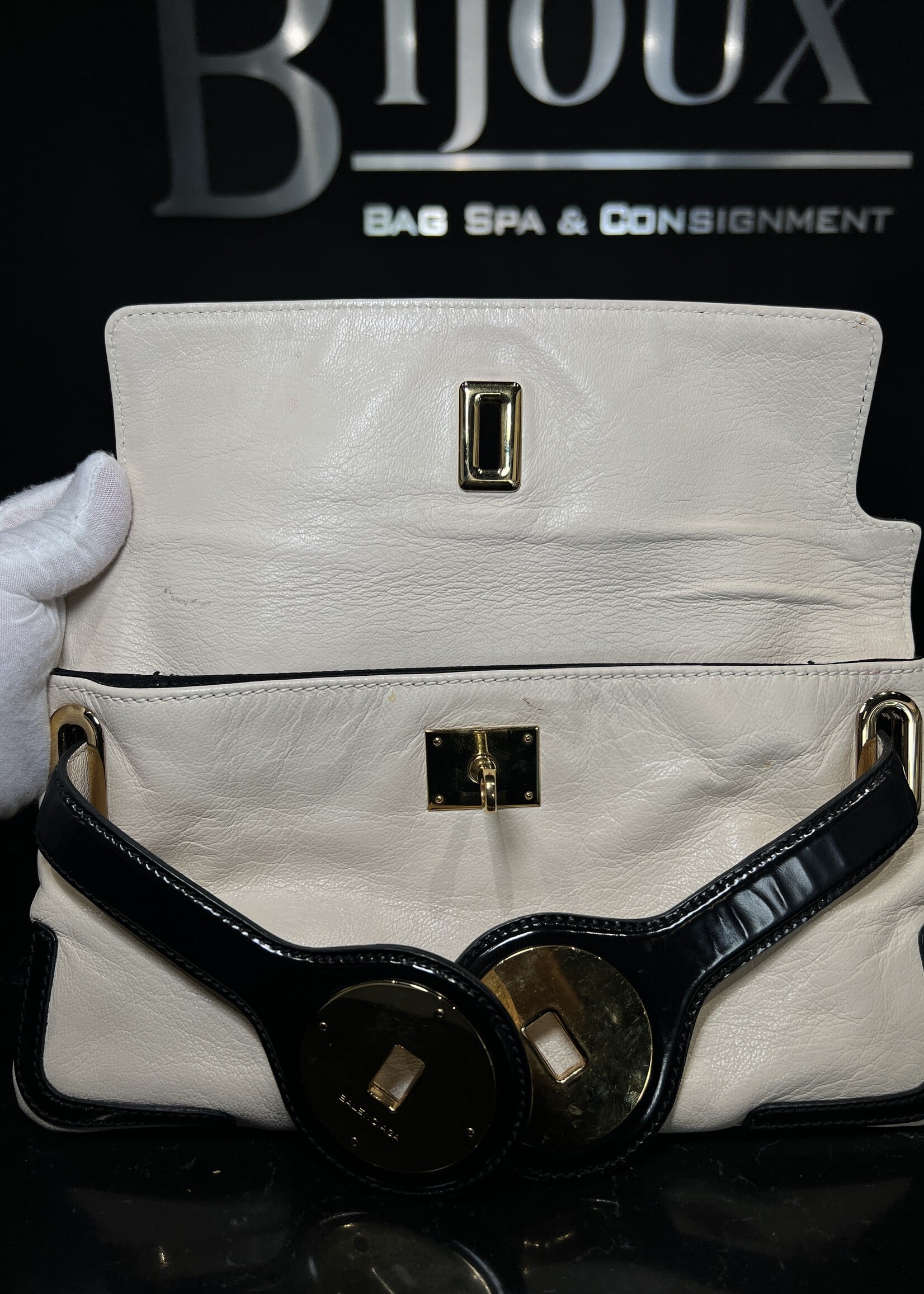 Balenciaga Balenciaga Lune Patent Clutch
