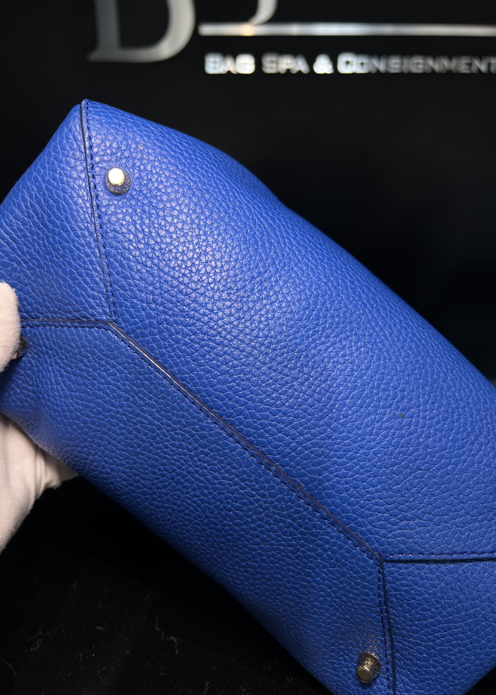 Burberry Burberry Medium Greenwood Bowling Bag