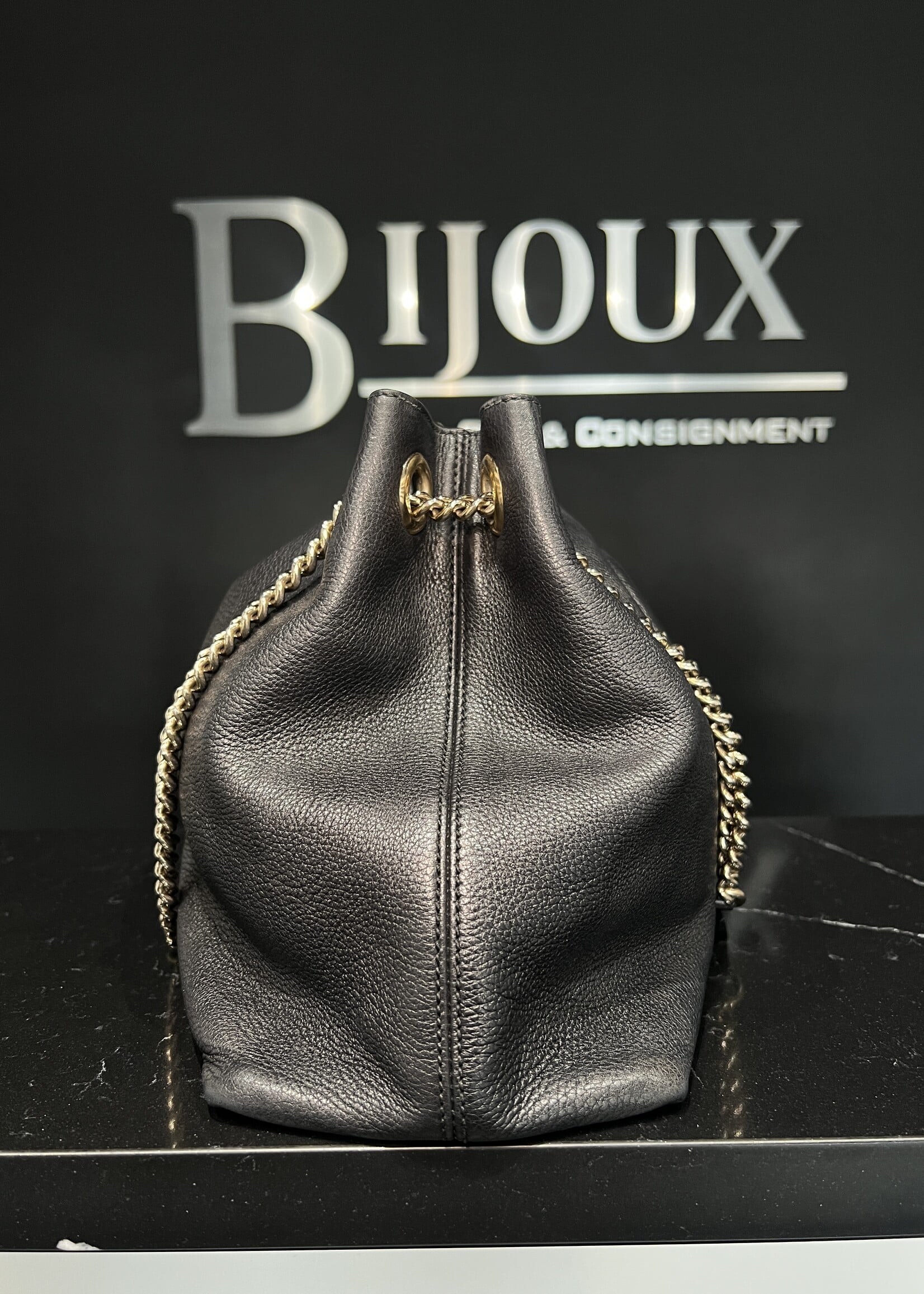 Gucci Gucci Chain Soho Pebbled