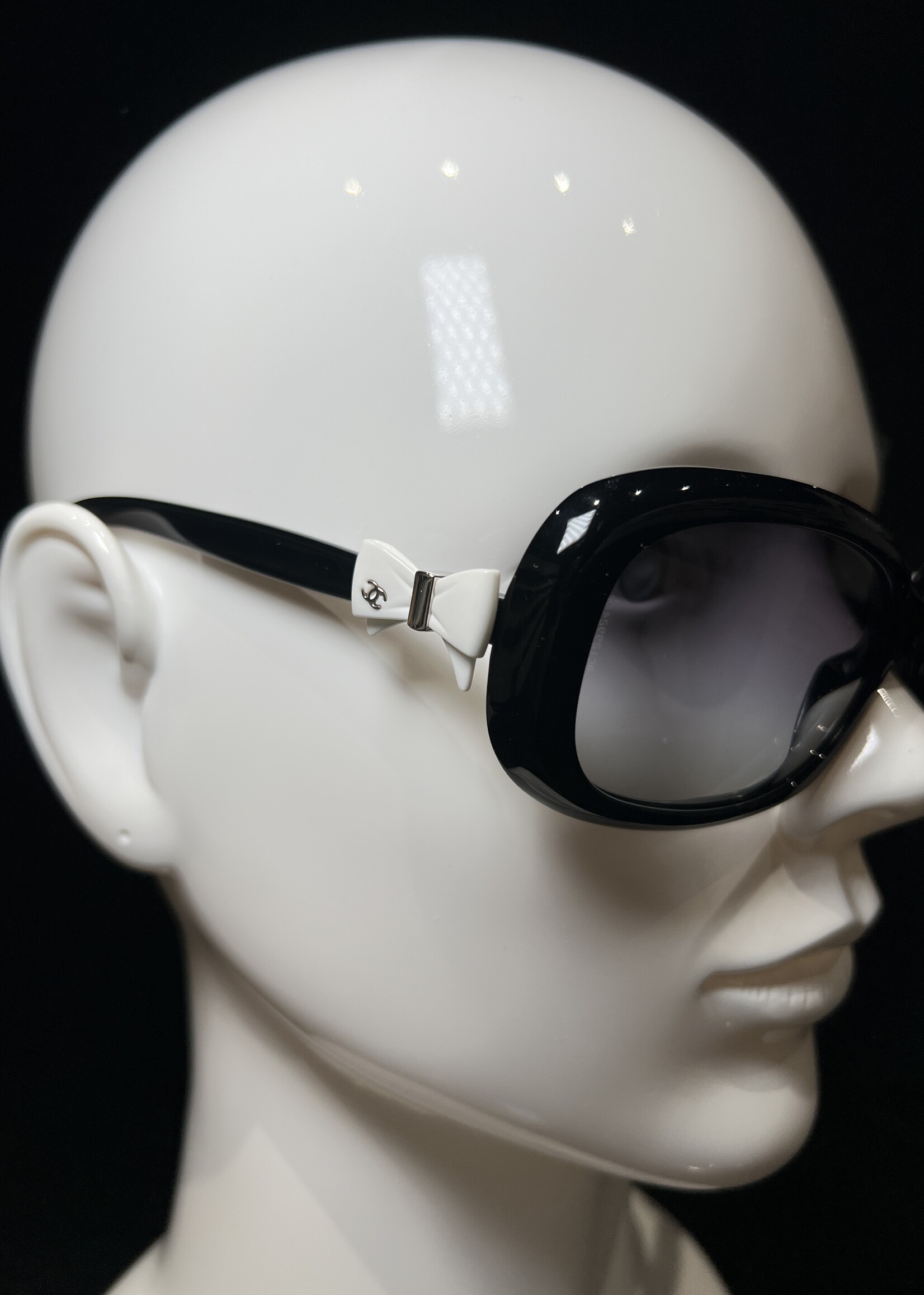 Chanel Chanel CC Bow 5170 Sunglasses