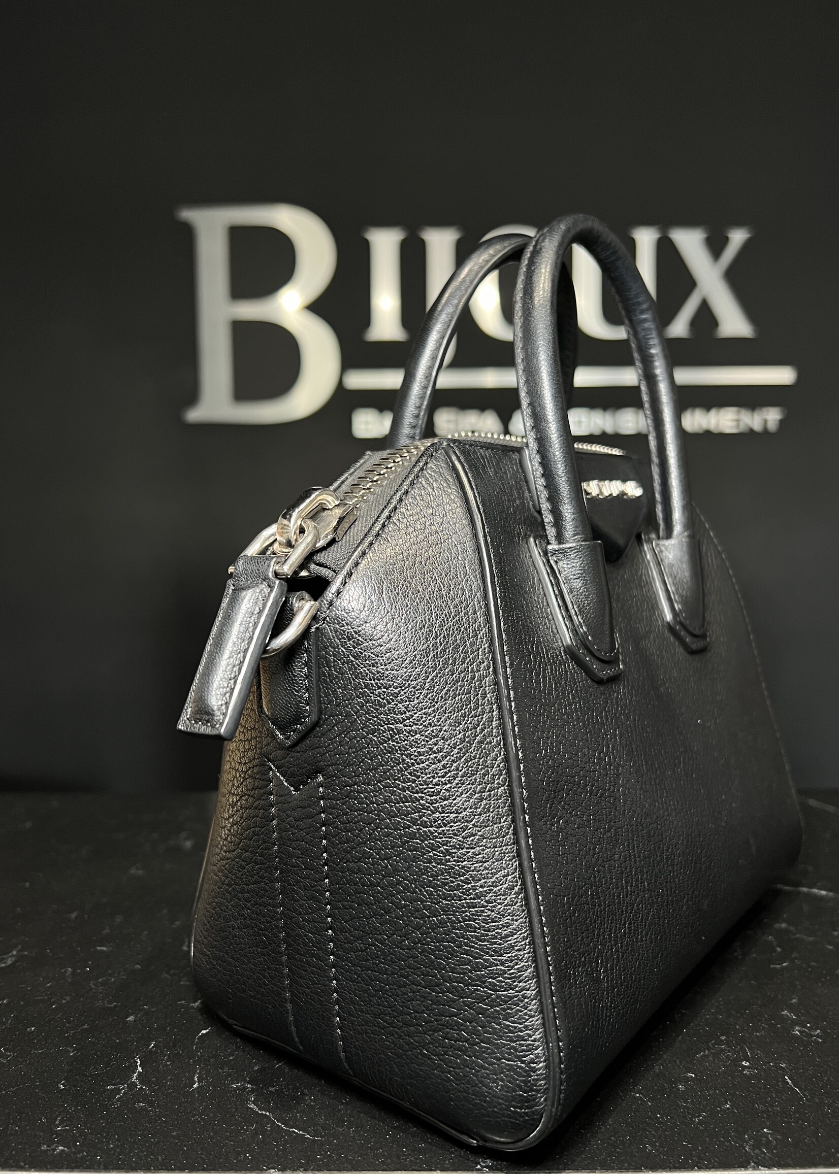 Givenchy Givenchy Black Leather Mini Antigona