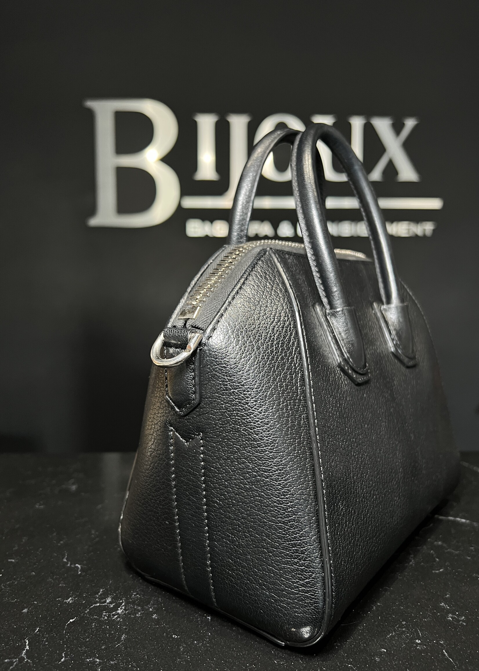 Givenchy Givenchy Black Leather Mini Antigona