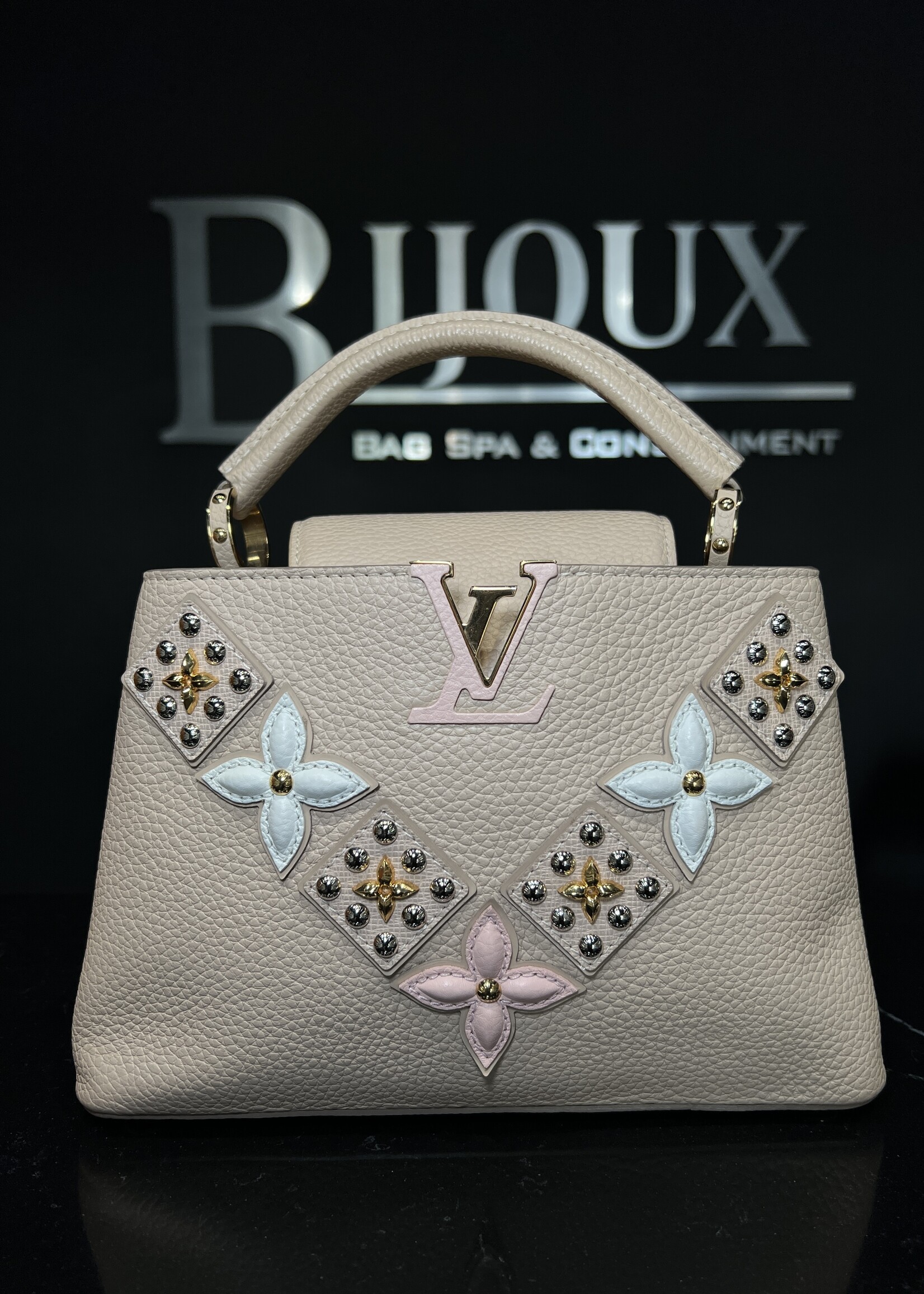 Louis Vuitton Louis Vuitton Studded Taurillon Capucines BB