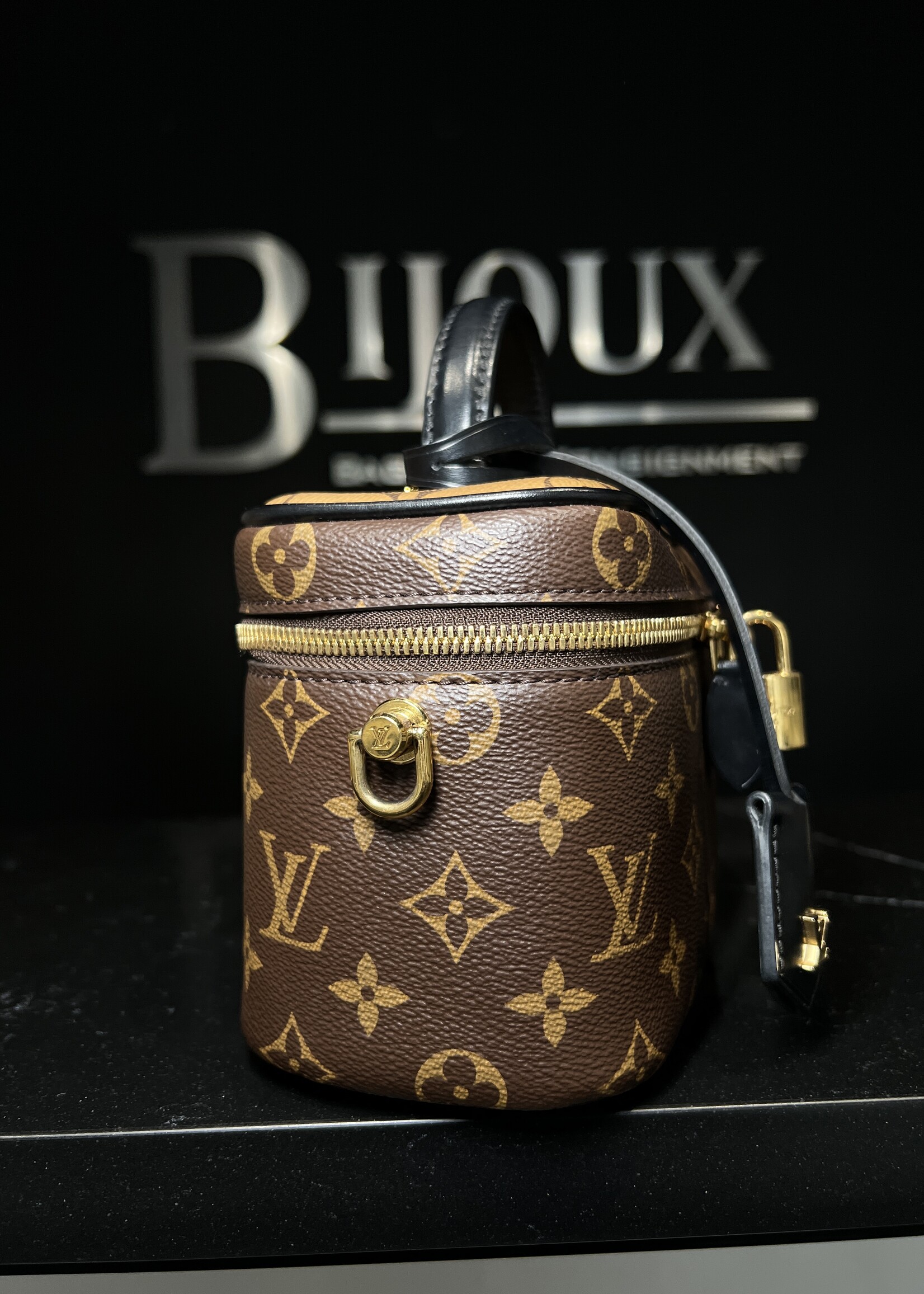Louis Vuitton Louis Vuitton Reverse Monogram Vanity PM