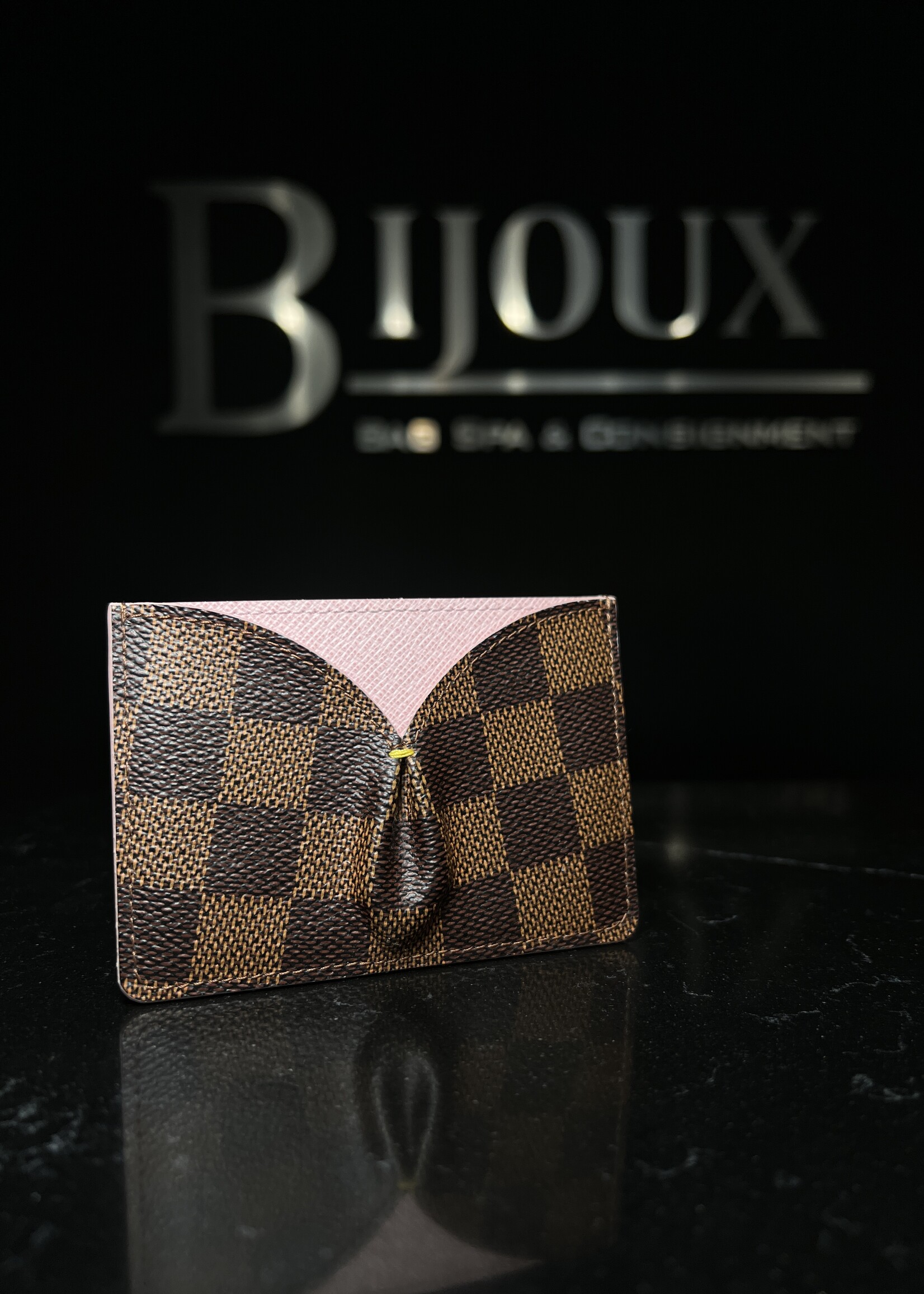 Louis Vuitton Louis Vuitton Caissa Damier Ebene Cardholder
