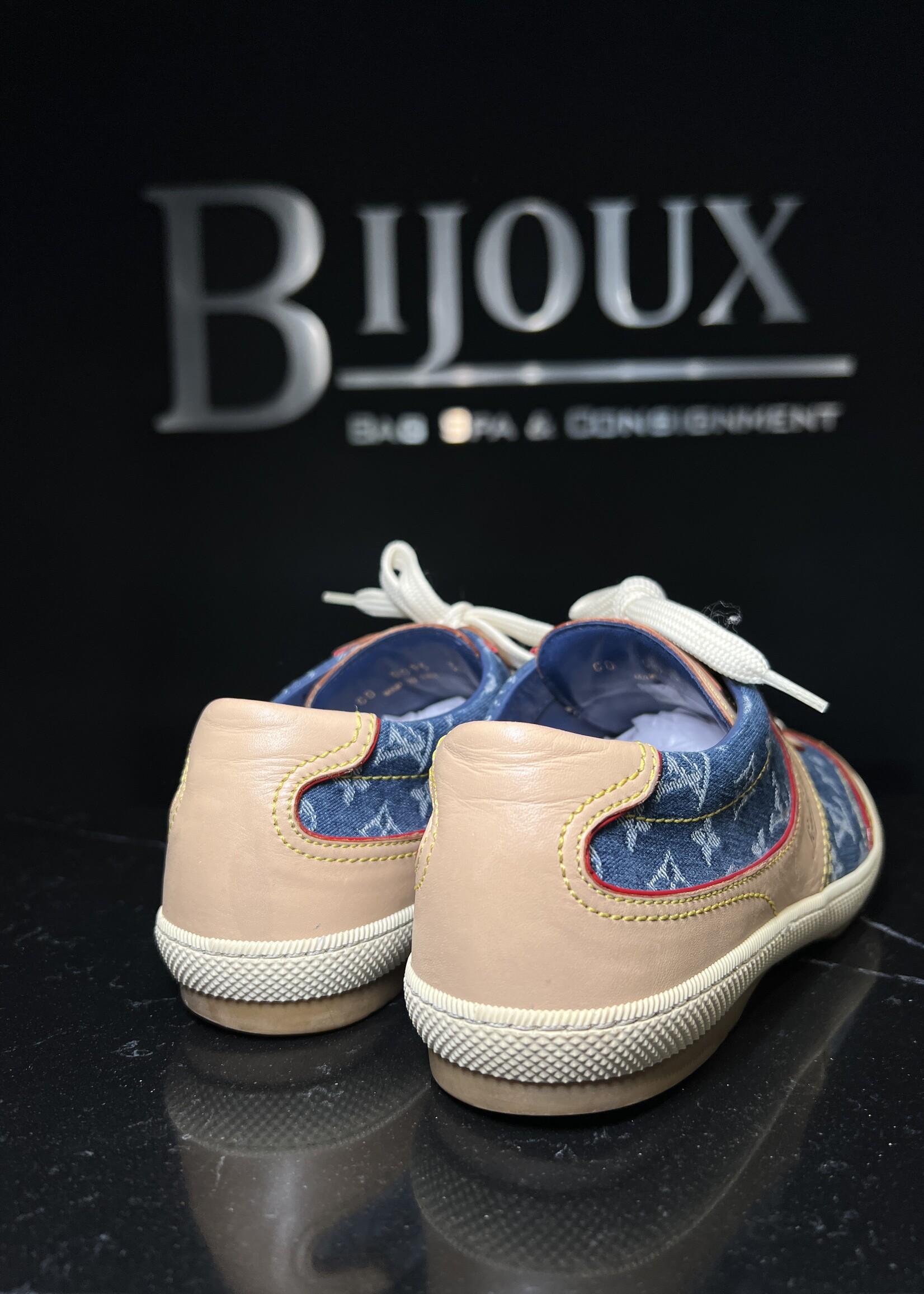Louis Vuitton Louis Vuitton Monogram Denim Sneakers - 36