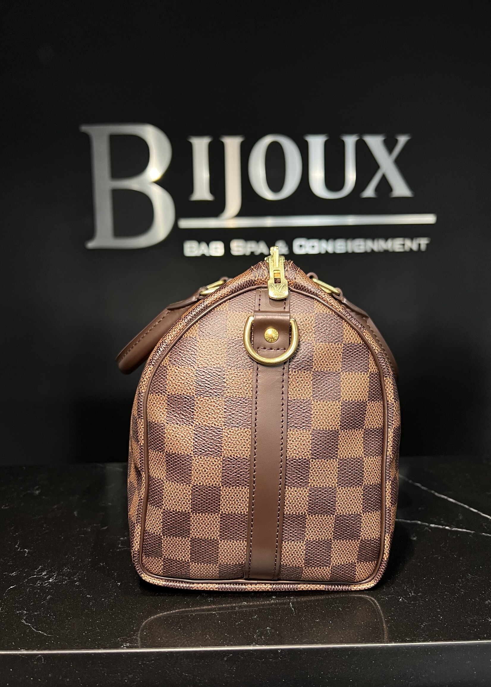 Louis Vuitton Louis Vuitton Bandouliere Damier Ebene Speedy 25