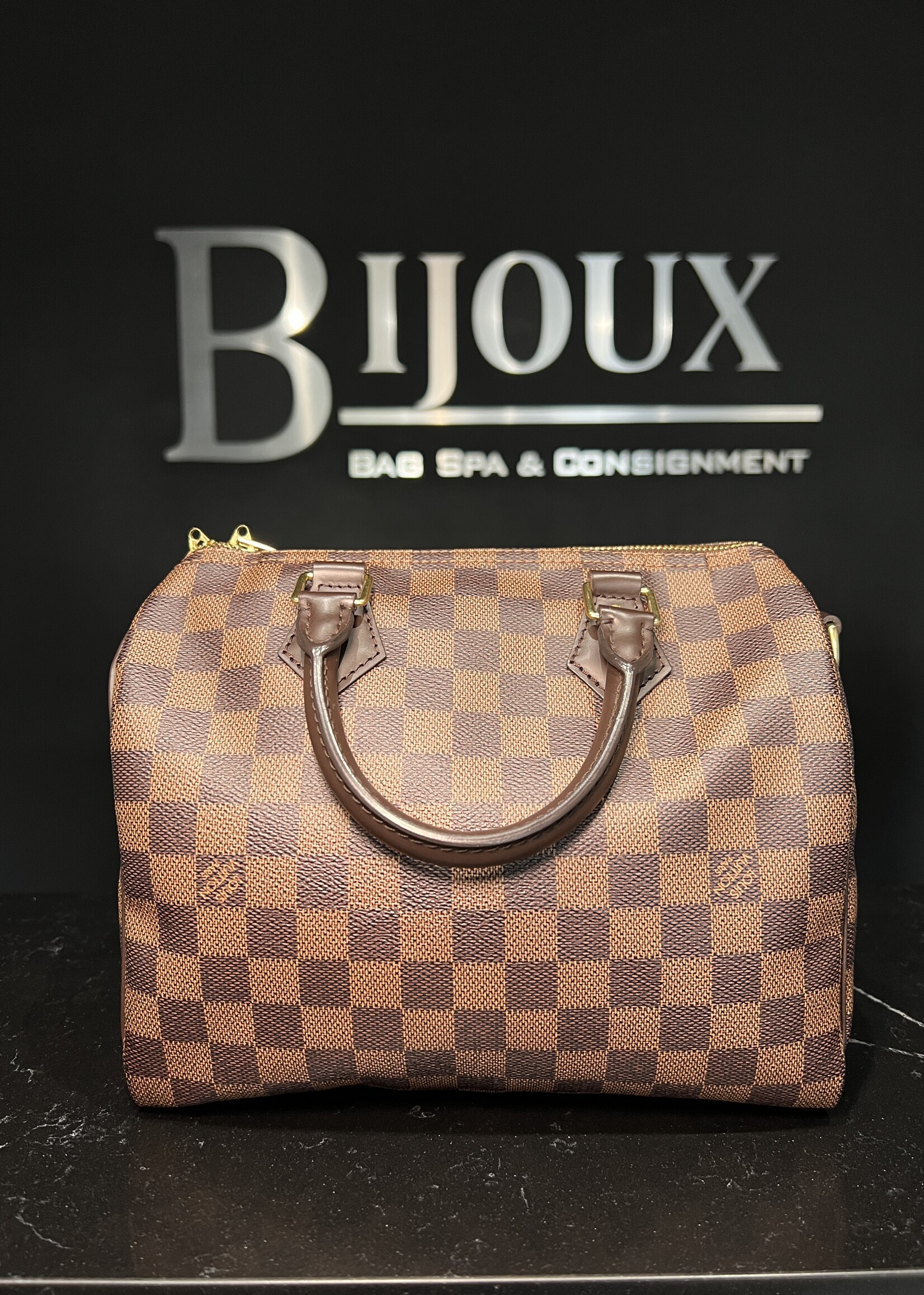 Louis Vuitton Louis Vuitton Bandouliere Damier Ebene Speedy 25
