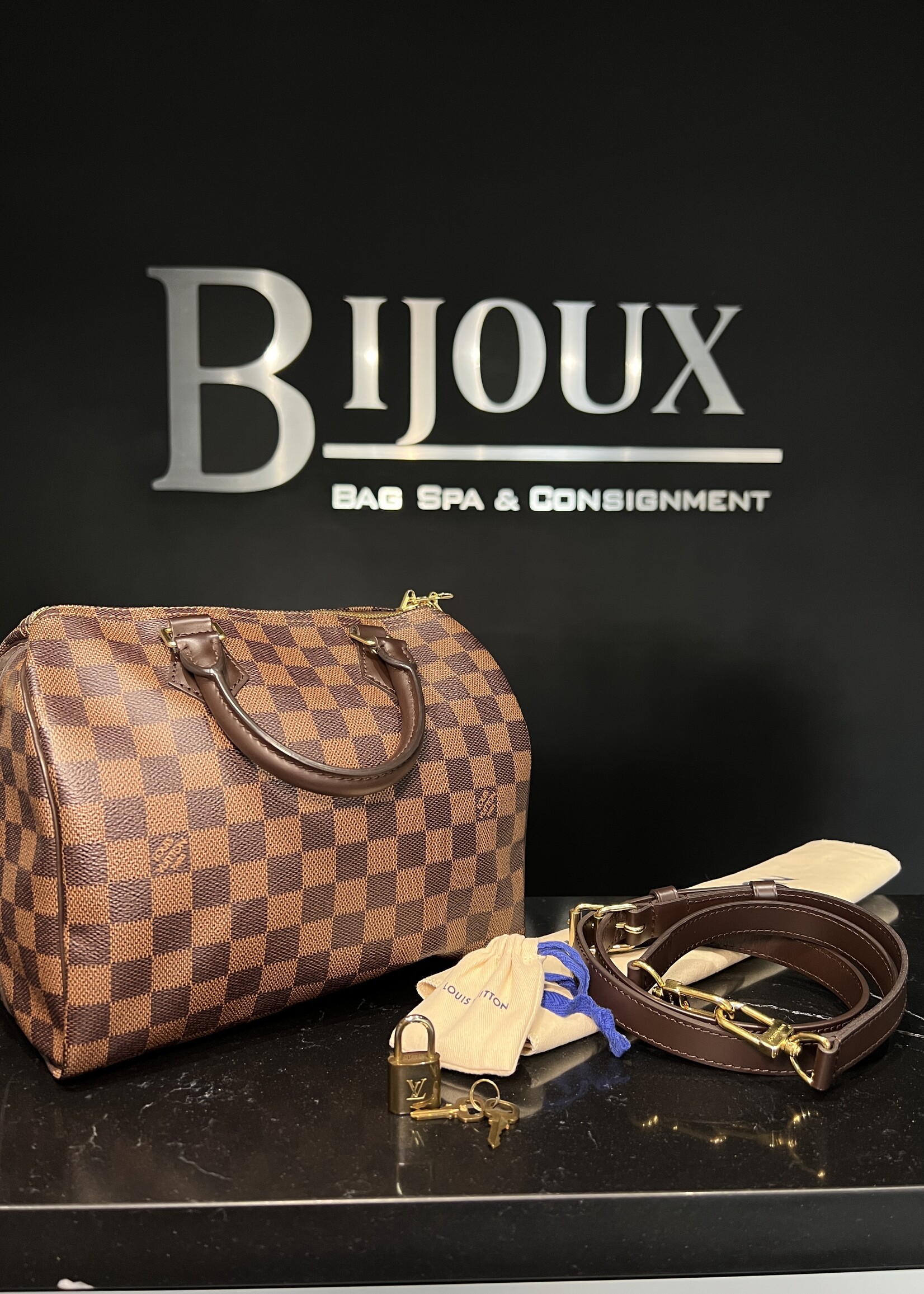 Louis Vuitton Louis Vuitton Bandouliere Damier Ebene Speedy 25