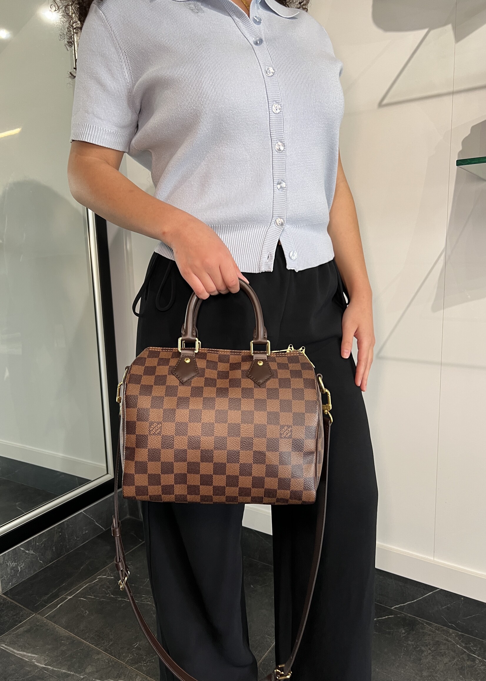 Louis Vuitton Louis Vuitton Bandouliere Damier Ebene Speedy 25