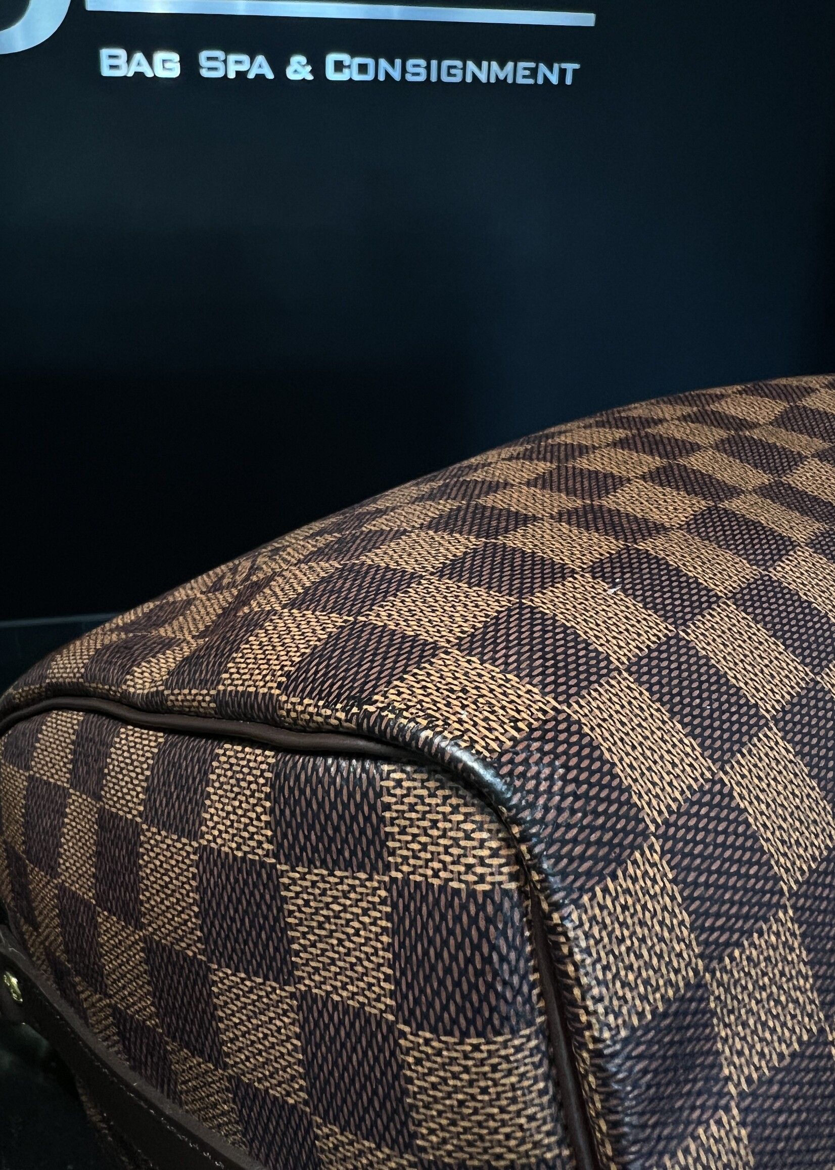 Louis Vuitton Louis Vuitton Bandouliere Damier Ebene Speedy 25