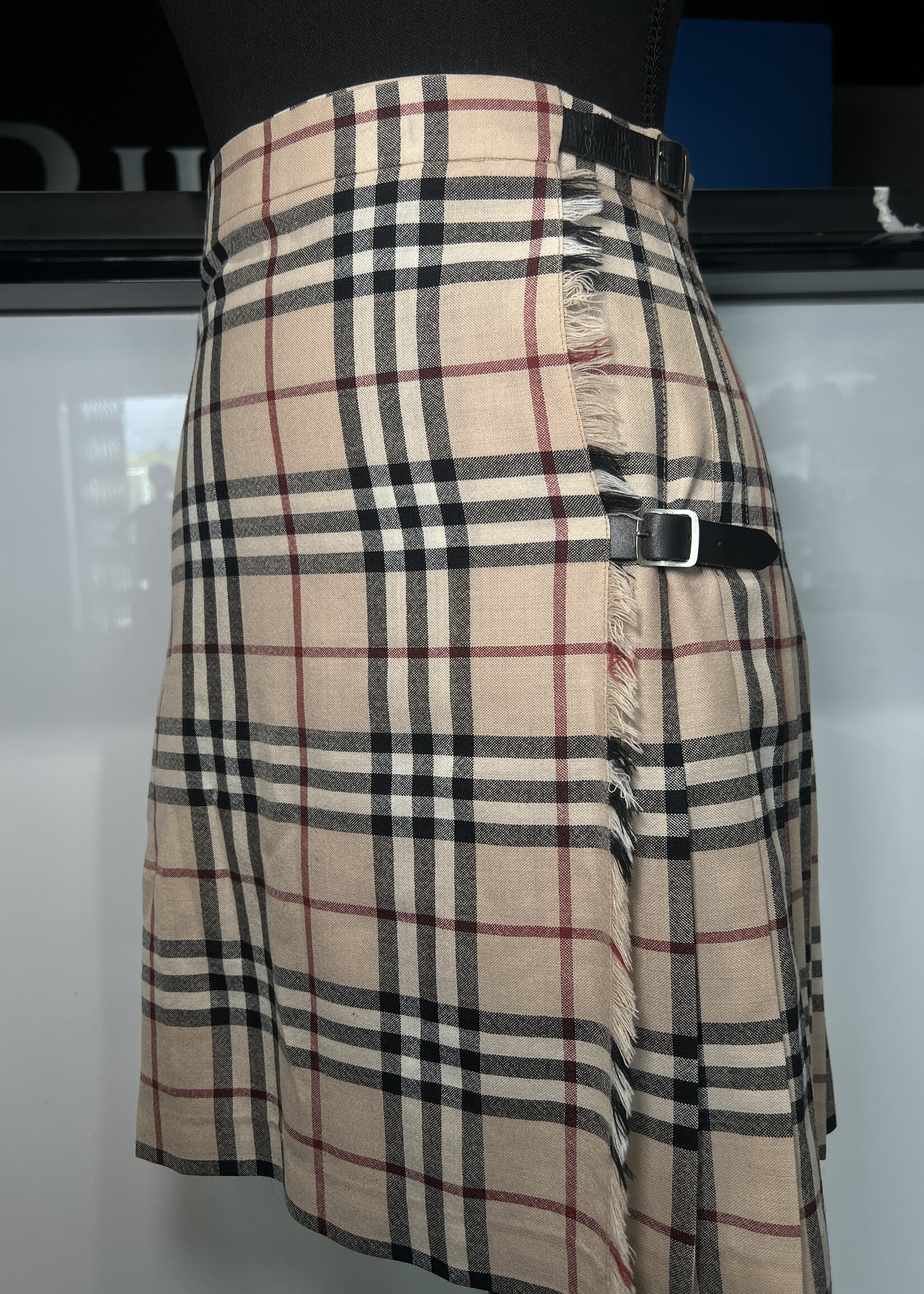 Burberry SOLD- Burberry Nova Check Pleated Wool Skirt  - US 4