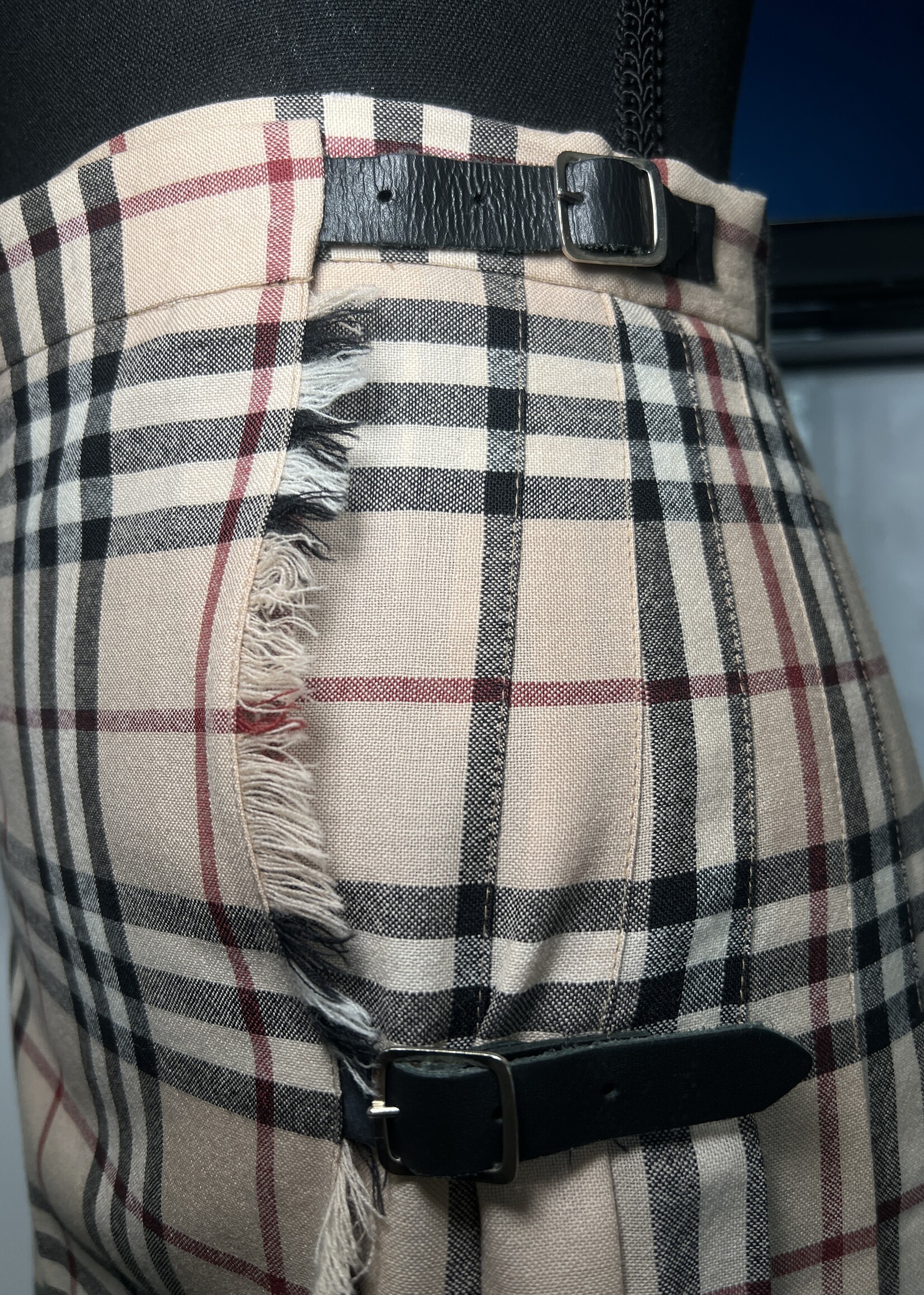 Burberry SOLD- Burberry Nova Check Pleated Wool Skirt  - US 4