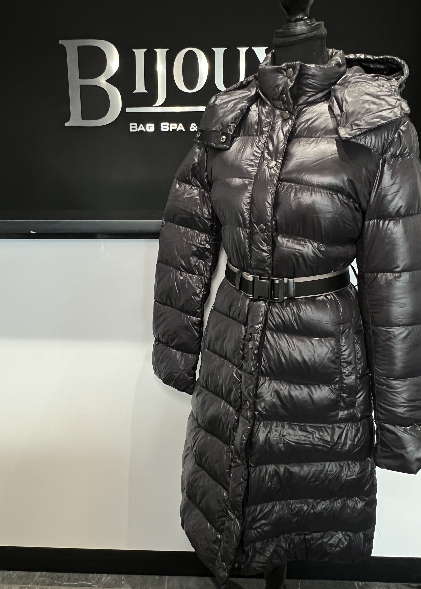 Prada Prada Blue Belted Down Puffer Jacket -40