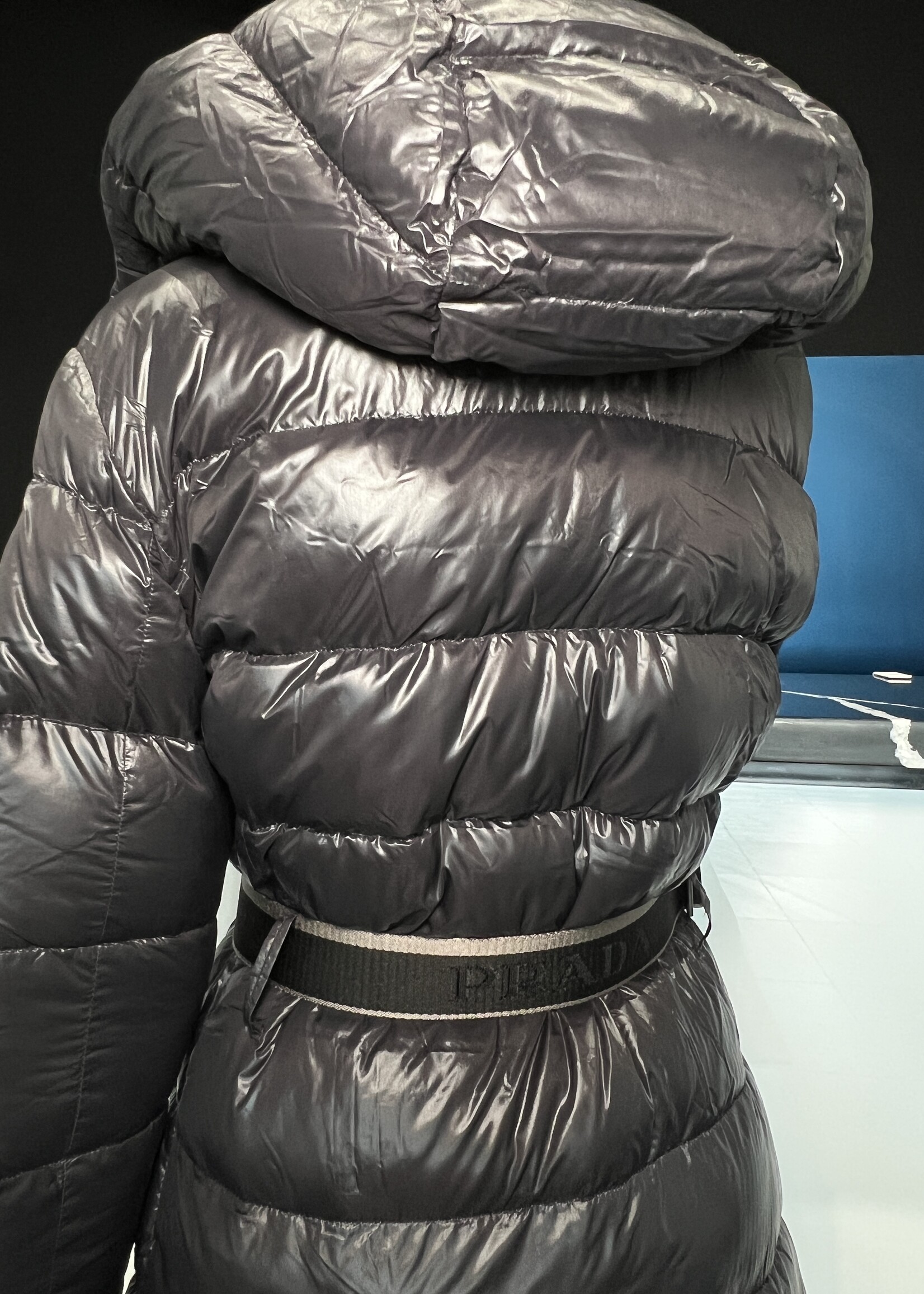 Prada Prada Blue Belted Down Puffer Jacket -40