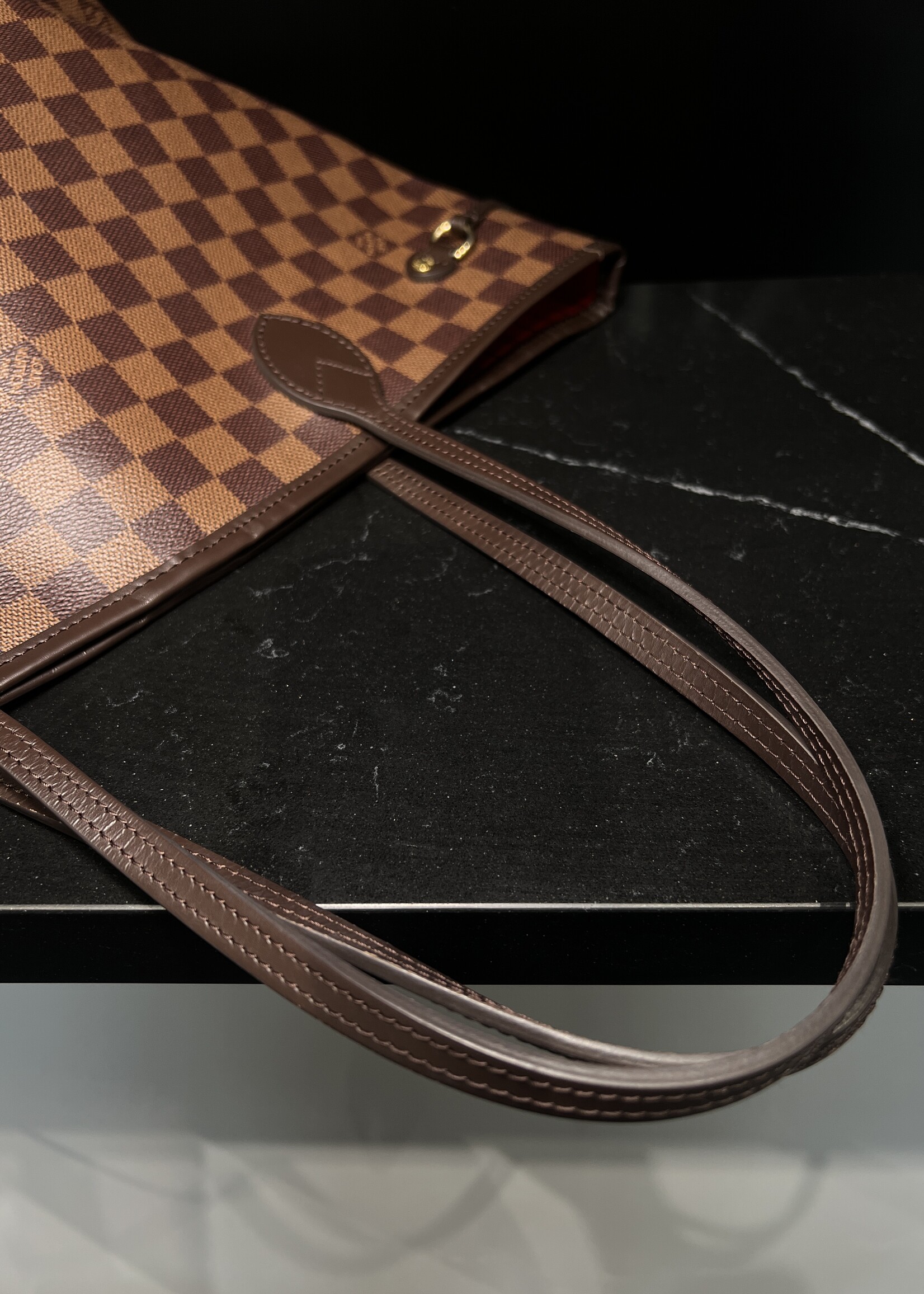 Louis Vuitton Louis Vuitton Neverfull Damier Ebene MM