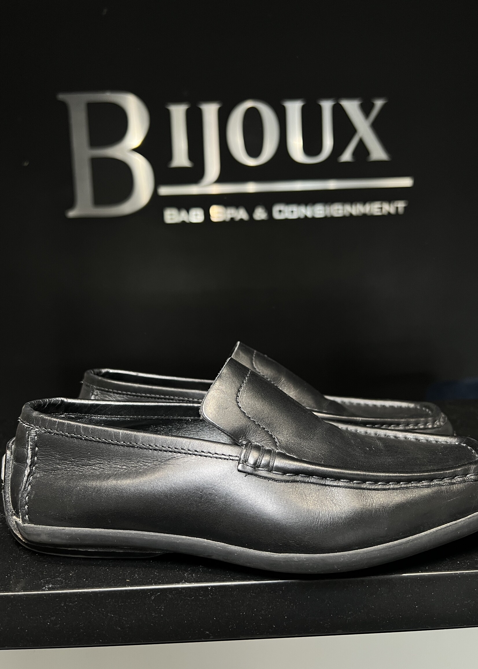 Gucci Gucci Slip-On Moccasin Loafers - 39.5