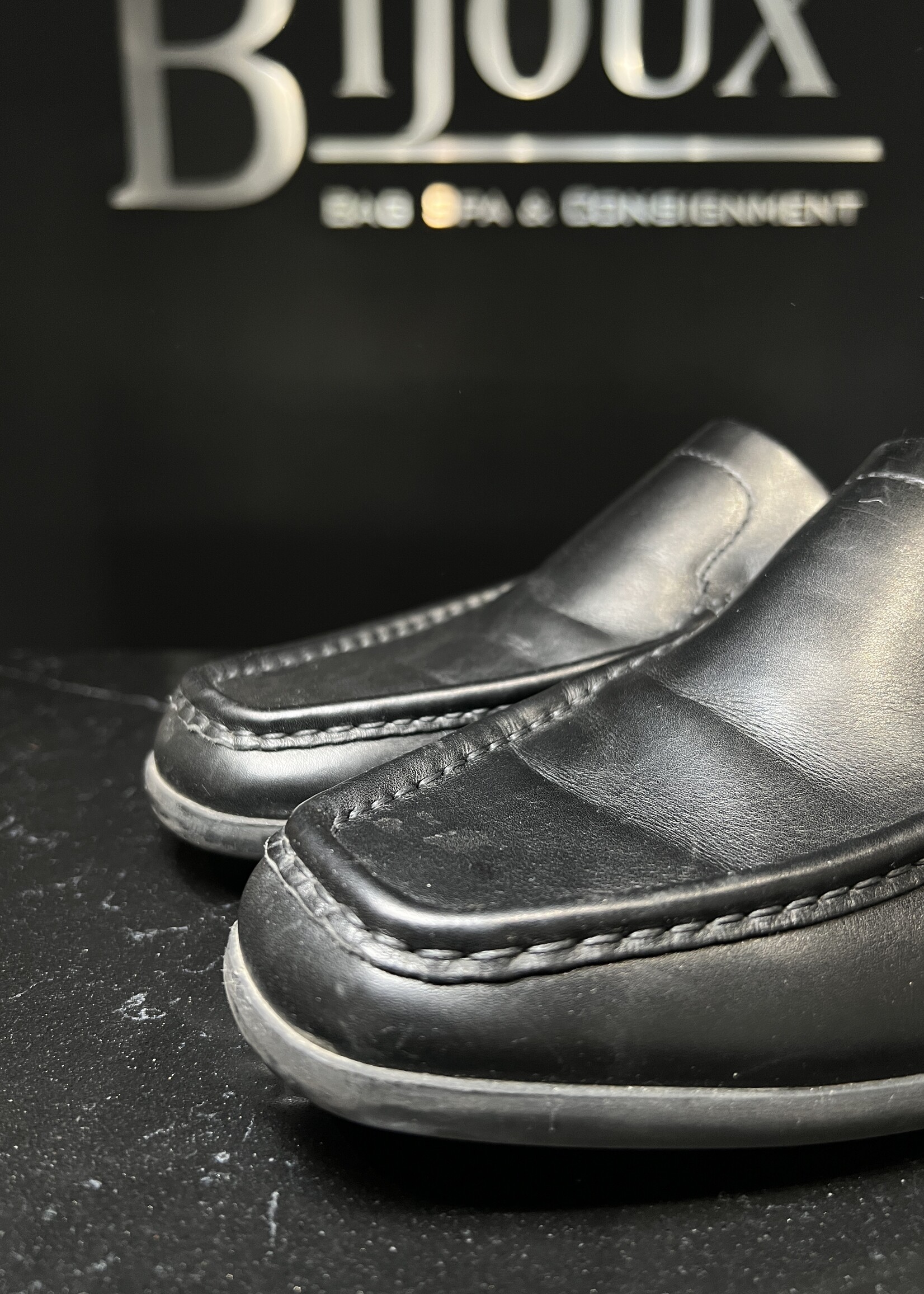 Gucci Gucci Slip-On Moccasin Loafers - 39.5