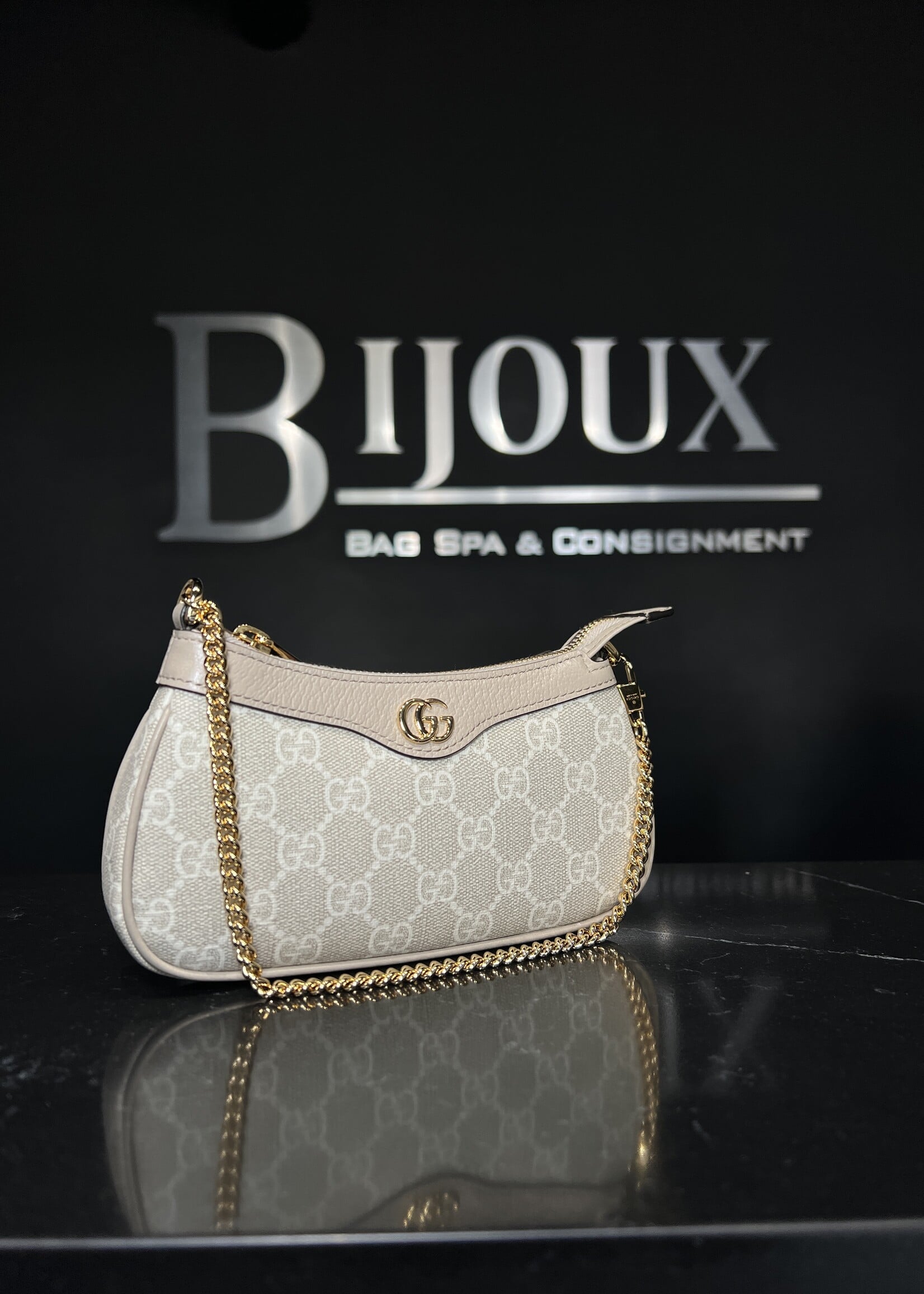 Gucci Gucci GG Supreme Monogram Mini Ophidia Shoulder