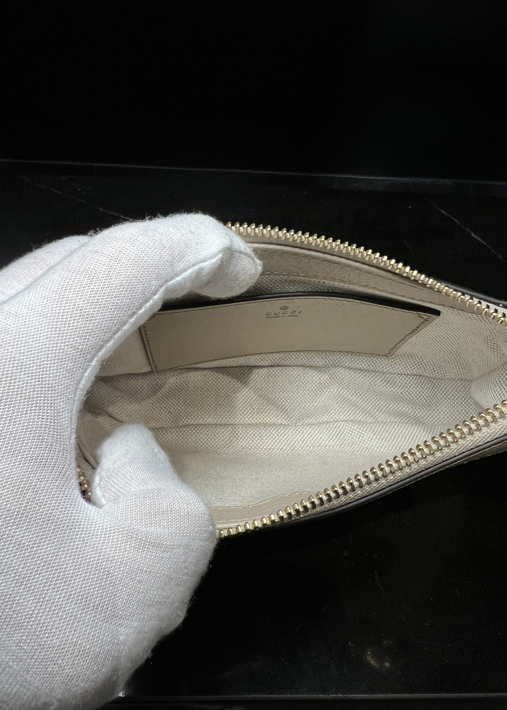 Gucci Gucci GG Supreme Monogram Mini Ophidia Shoulder