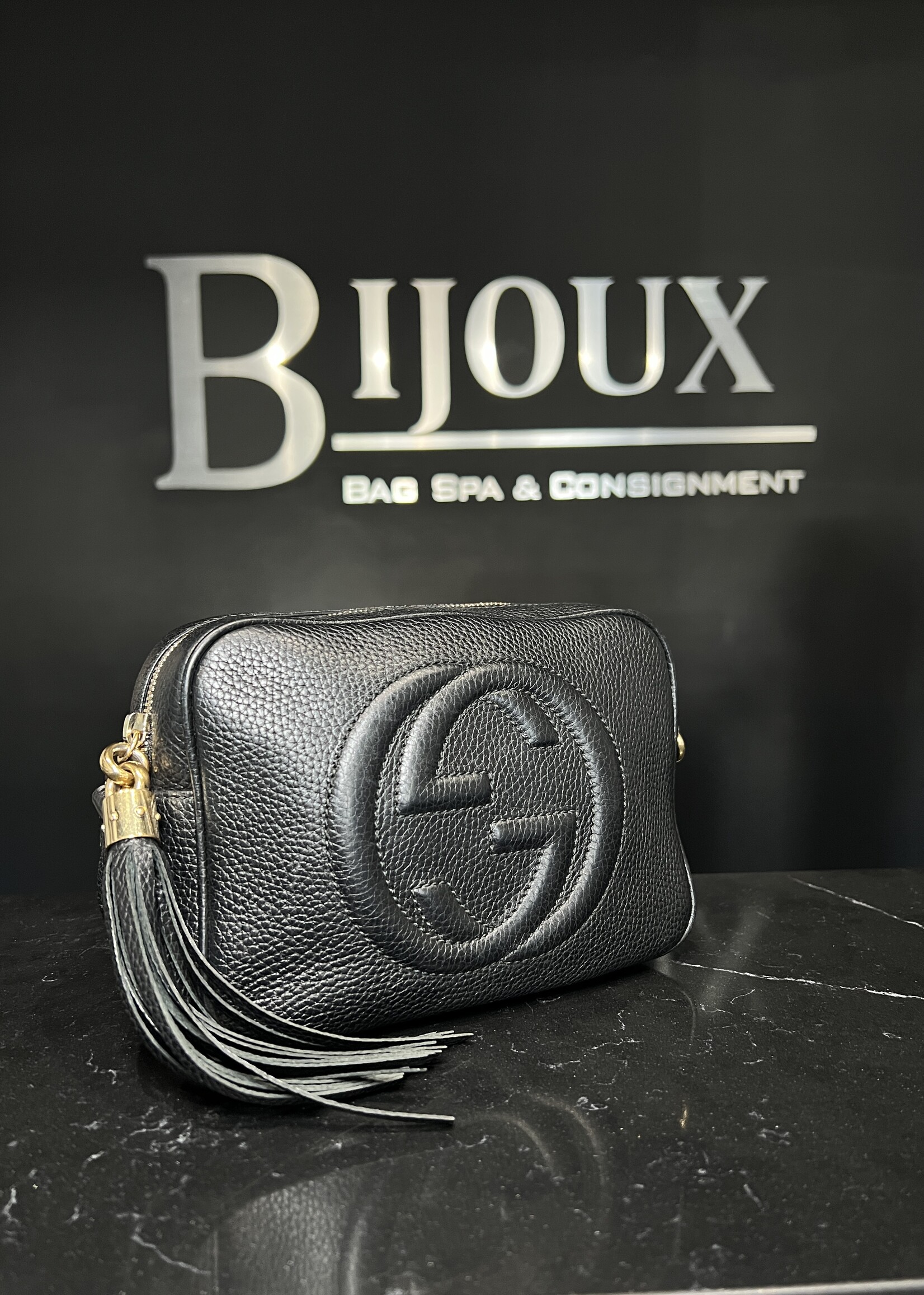 Gucci Gucci Small Soho Disco Crossbody