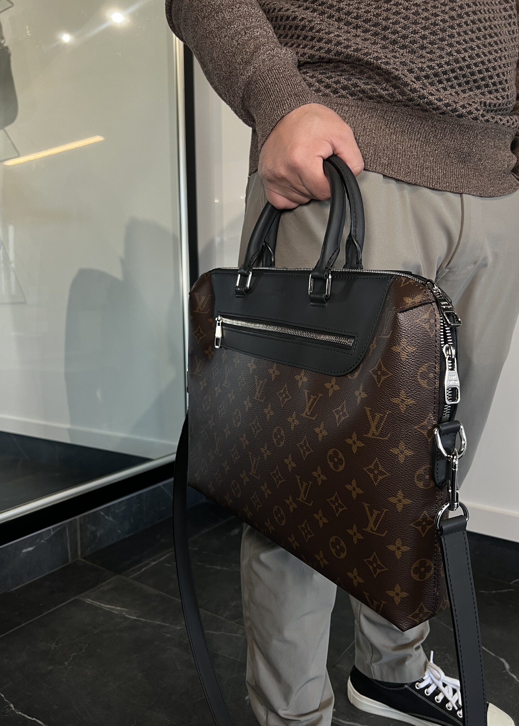Louis Vuitton Louis Vuitton Monogram Macassar Porte Document Jour