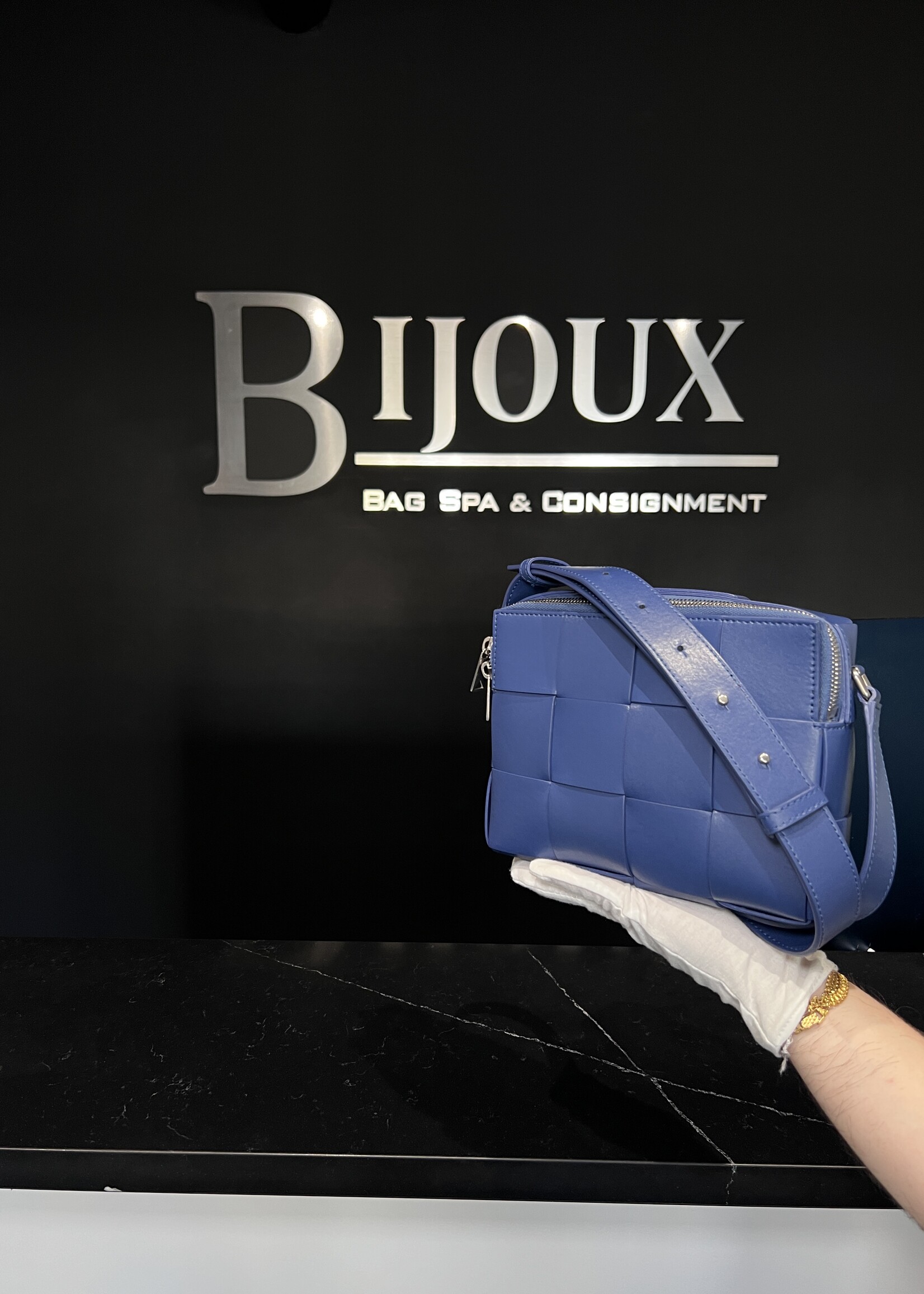 Bottega Veneta Bottega Veneta Blue Intrecciato Cassette Crossbody