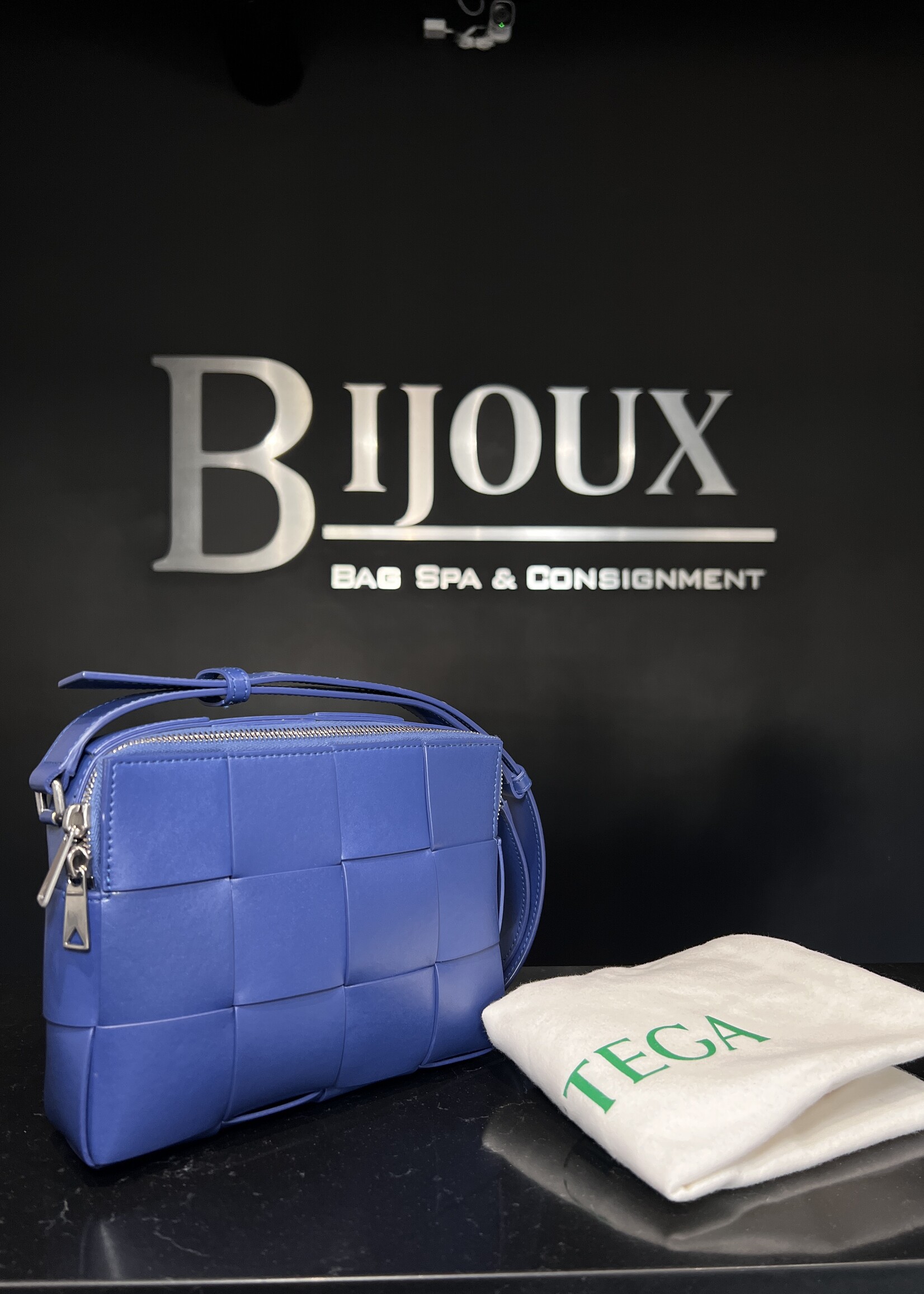 Bottega Veneta Bottega Veneta Blue Intrecciato Cassette Crossbody
