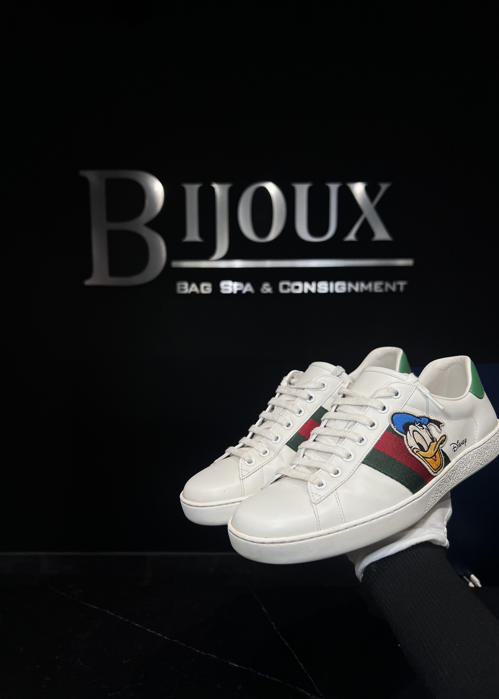 Gucci GucciX DISNEY Calfskin Miro Soft Web Donald Duck Womens Ace Sneakers - 7