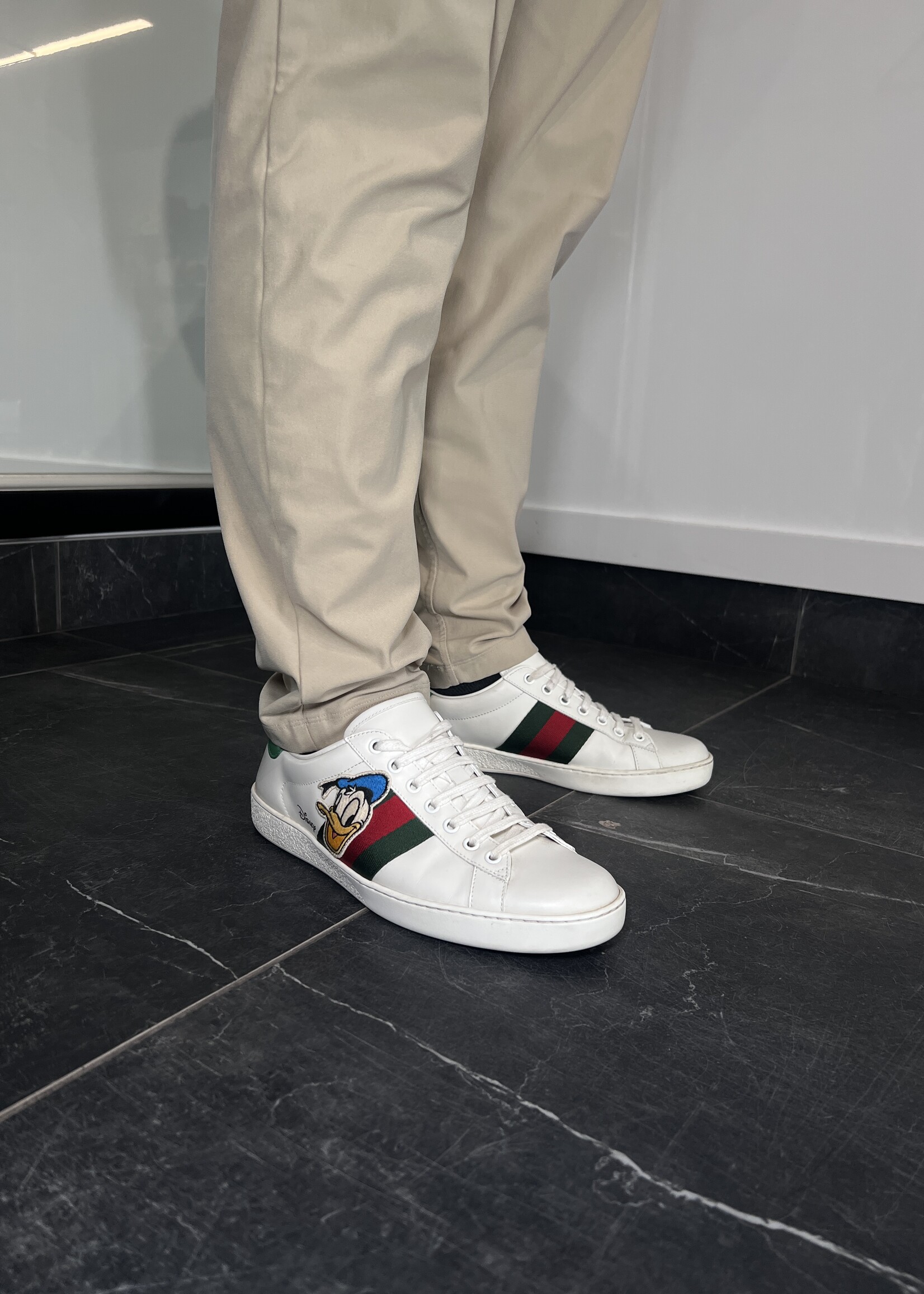 Gucci GucciX DISNEY Calfskin Miro Soft Web Donald Duck Womens Ace Sneakers - 7