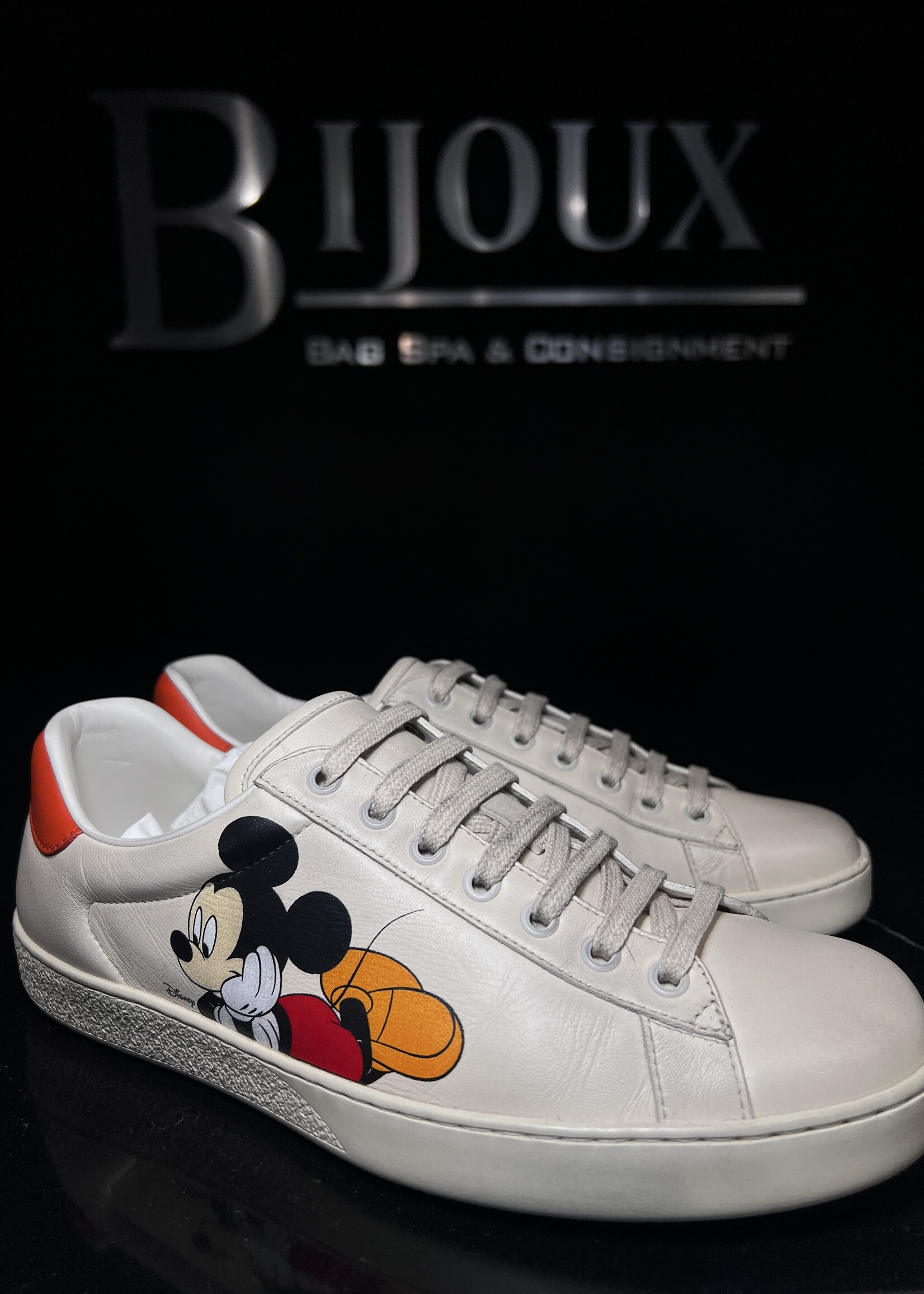 Gucci Gucci xDISNEY Miro Soft Calfskin Mickey Mouse Print Womens Ace Sneakers - 7.5