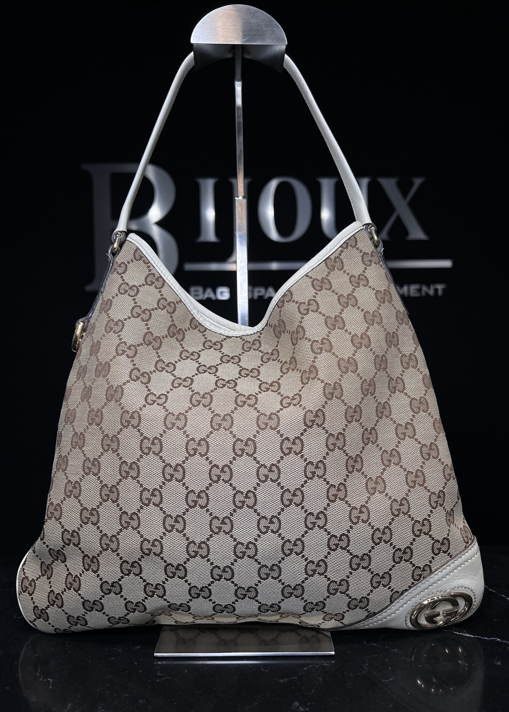 Gucci Gucci GG Canvas New Britt Hobo Shoulder